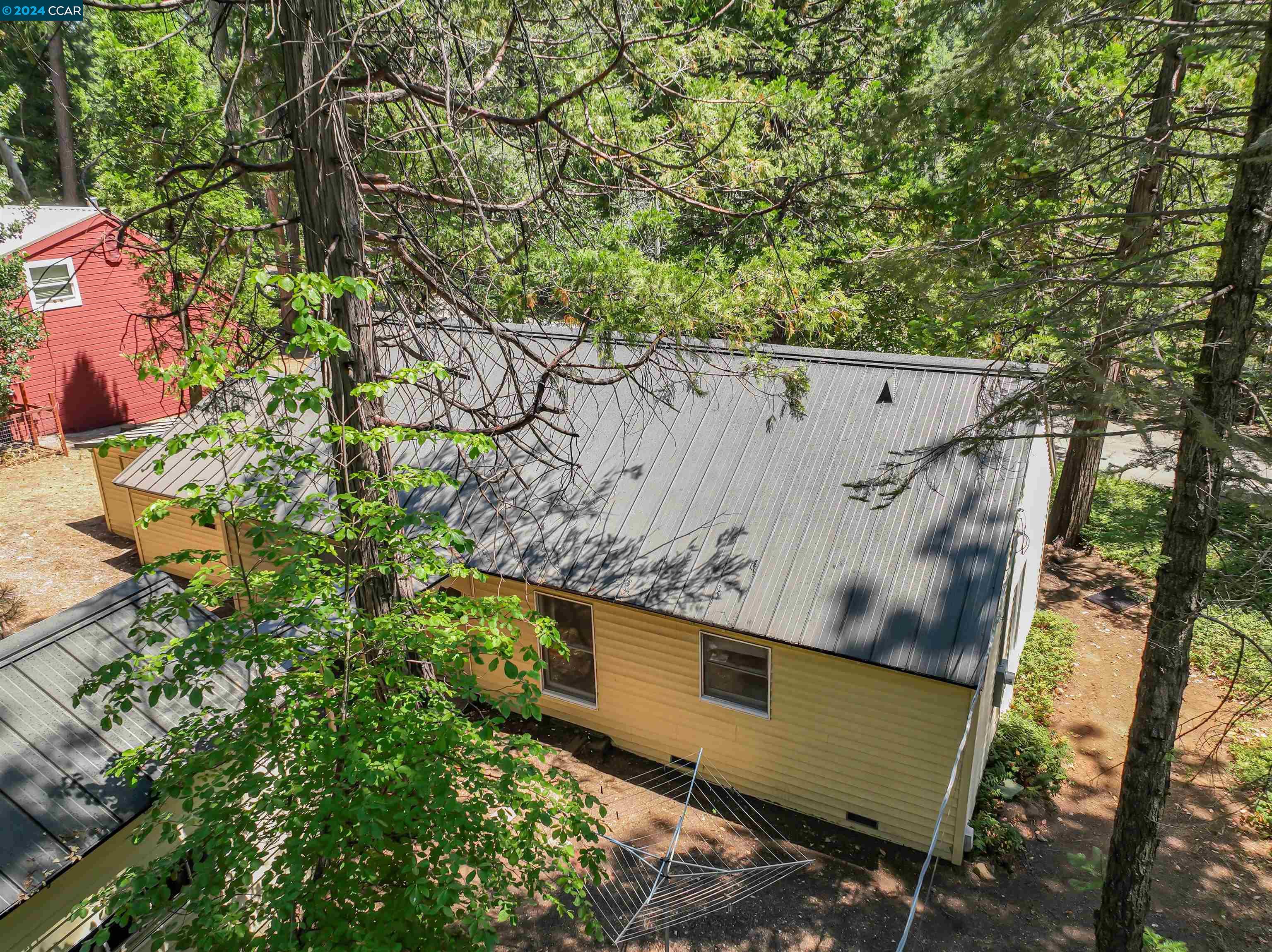 2700 Pine Dr