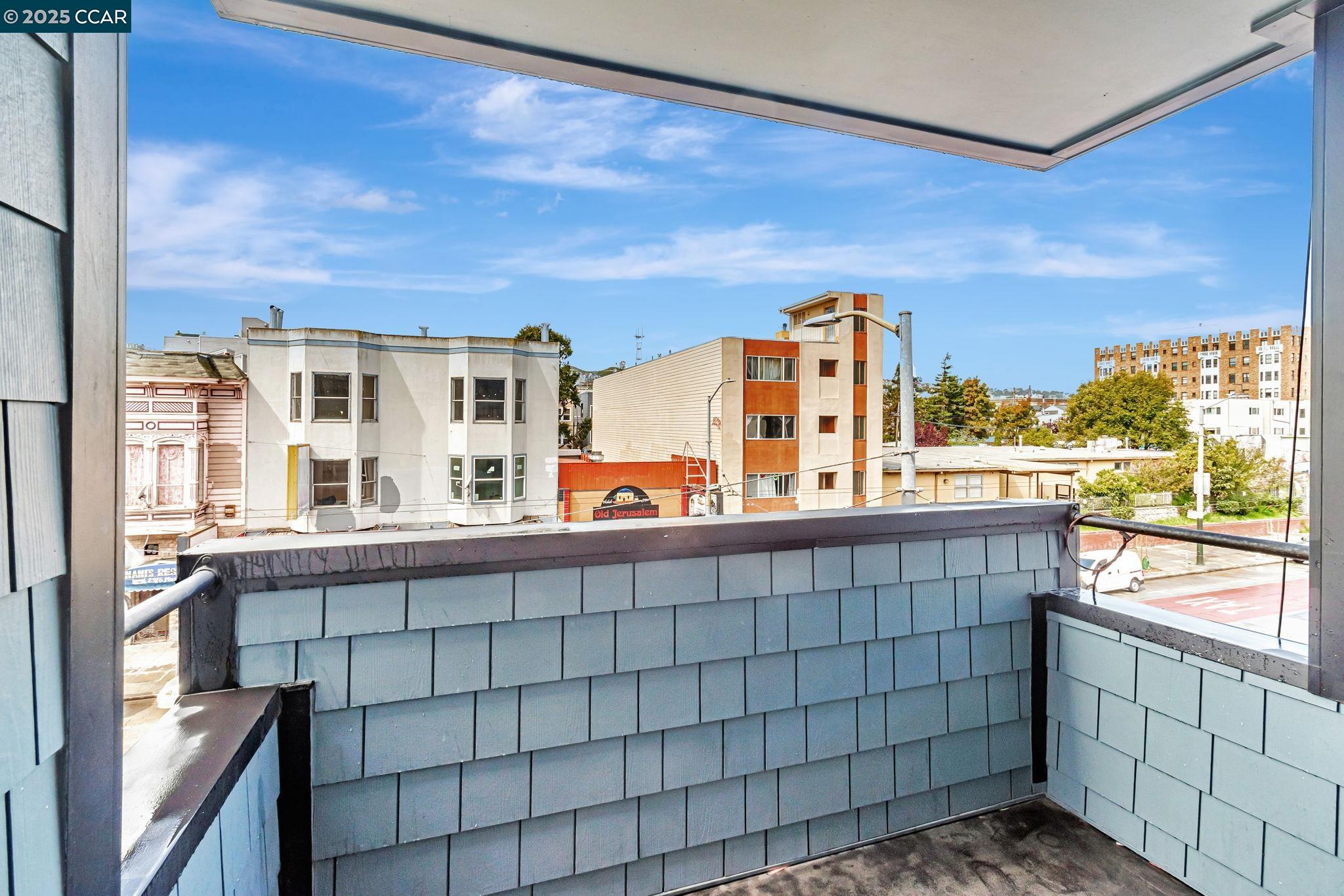 2985 Mission St # 302