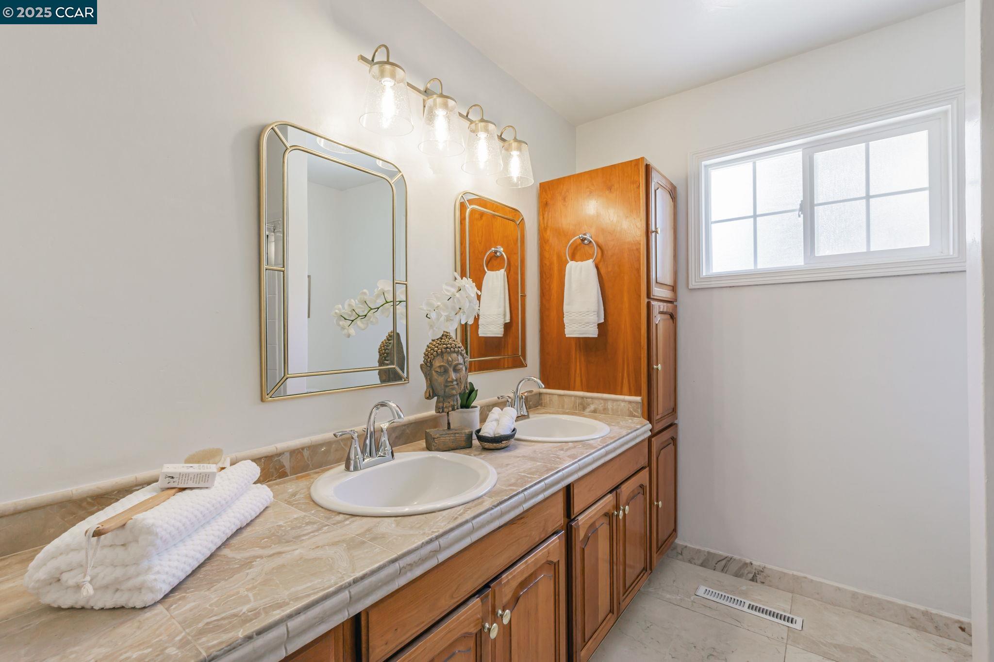144 Widmar Pl