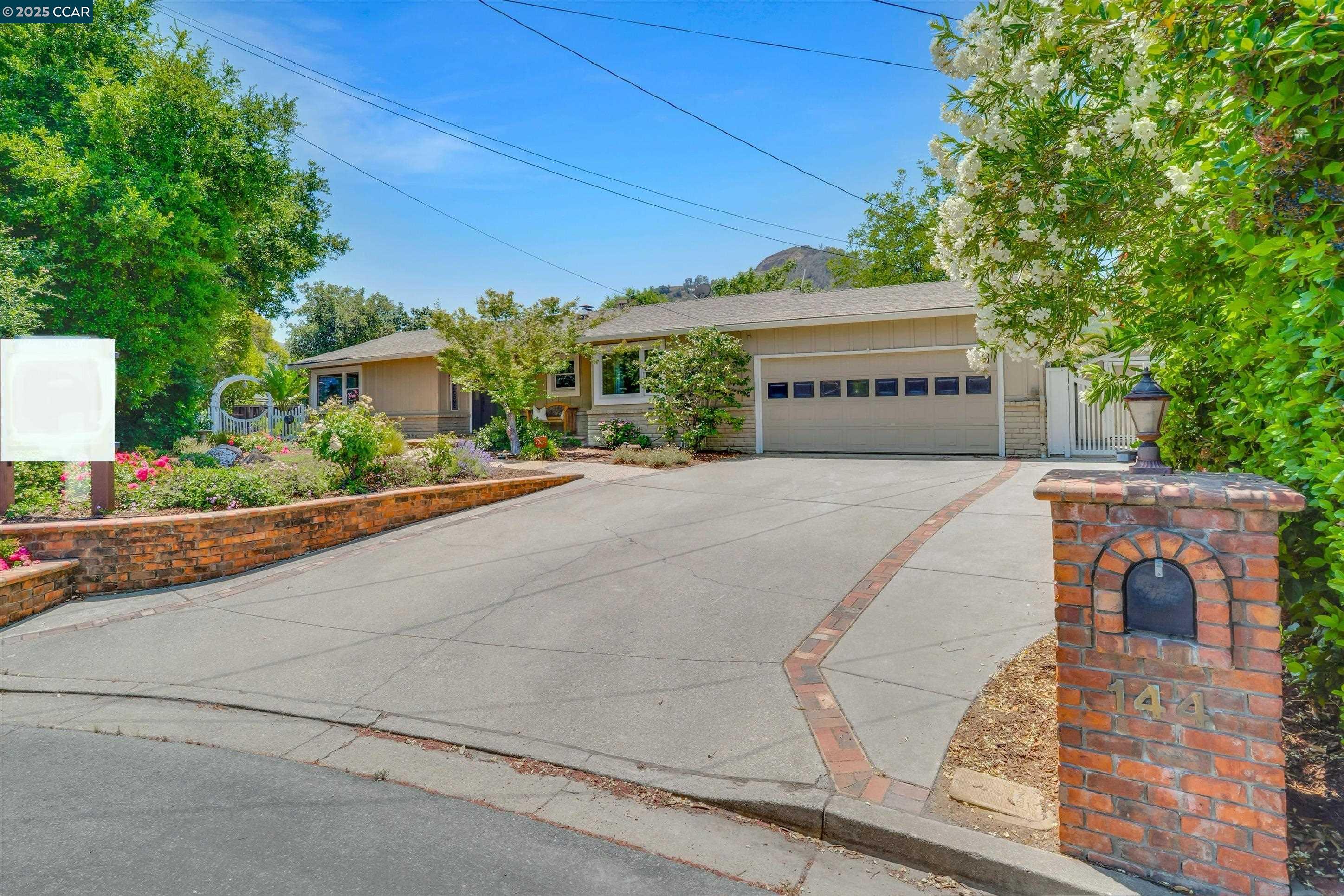 144 Widmar Pl