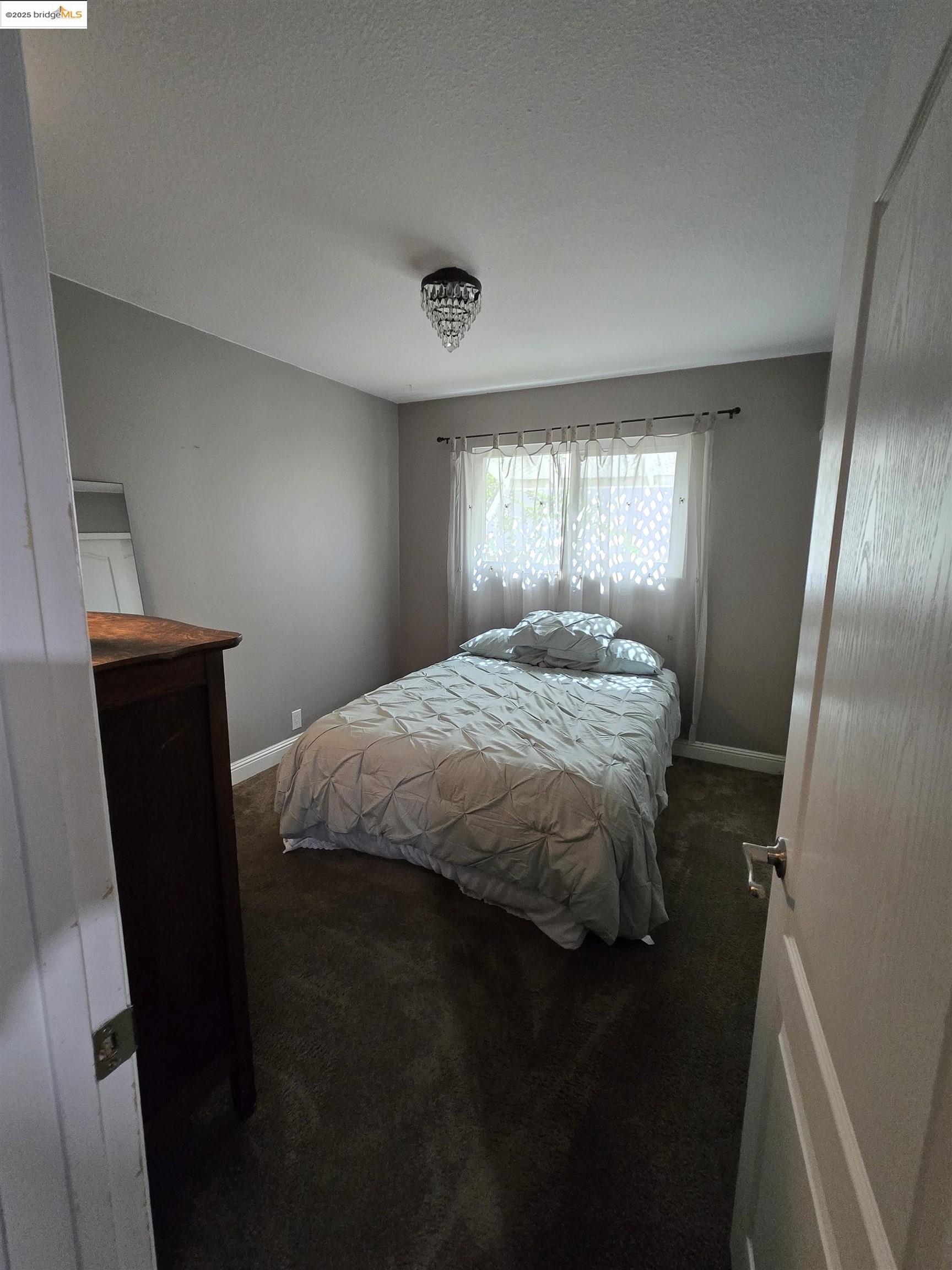 512 Corte Alta