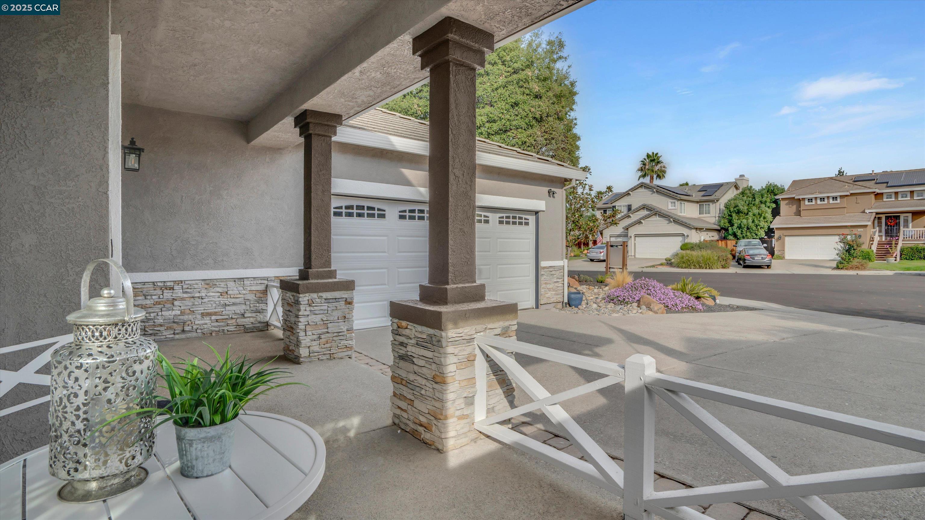 1029 Glade Ct