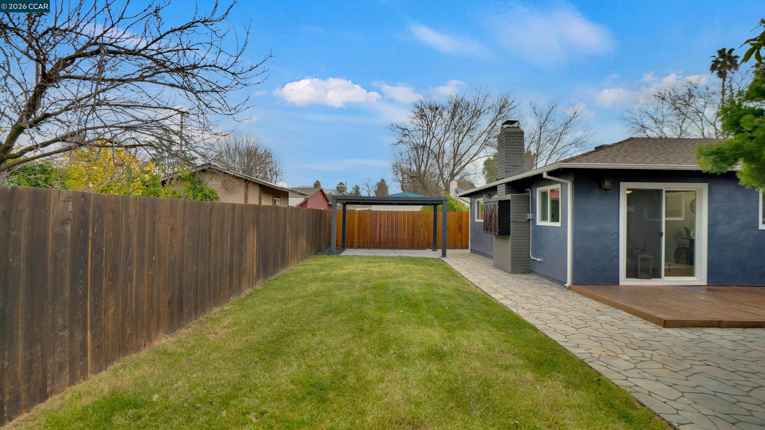 1290 Cypress Dr