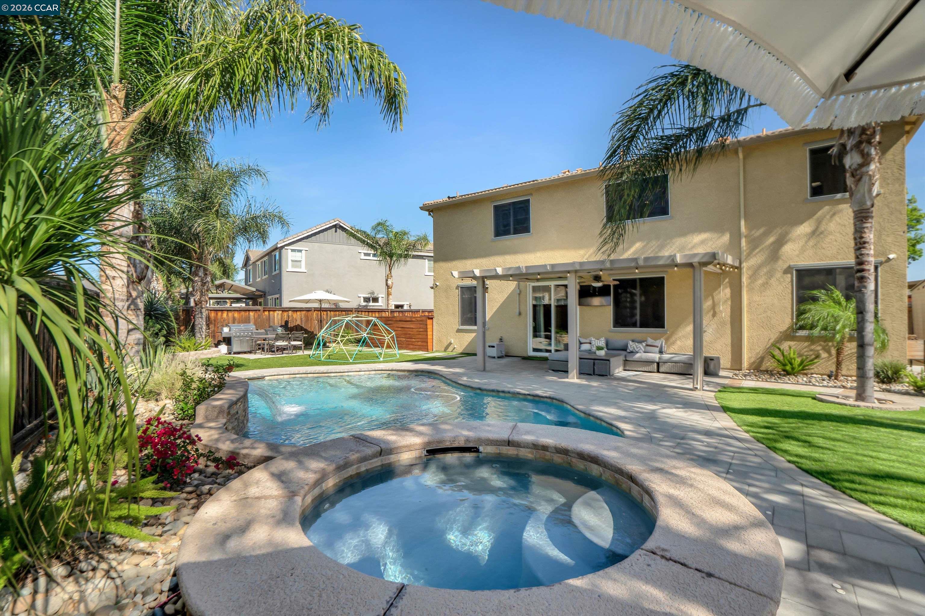 2057 Saffron Ct
