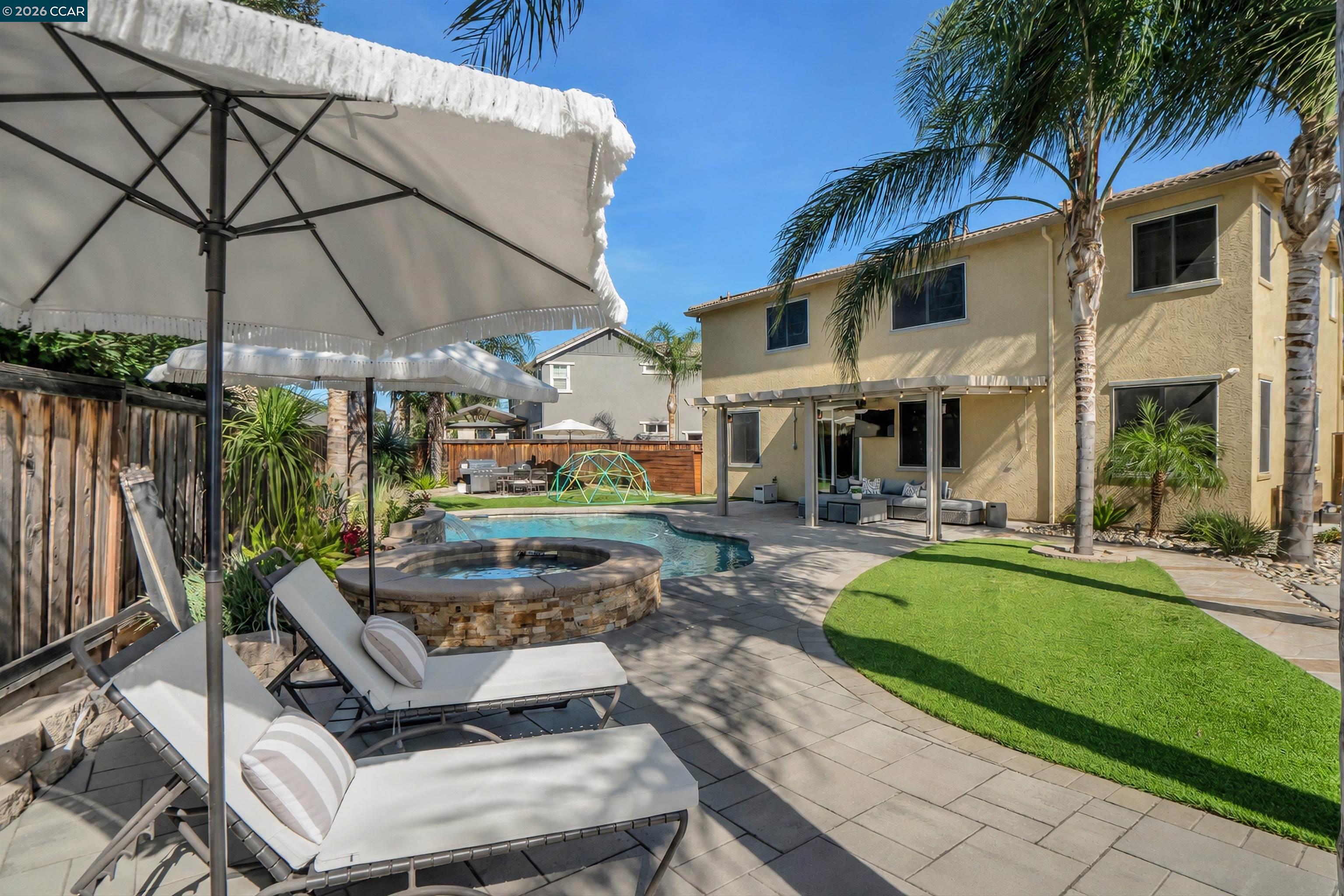 2057 Saffron Ct