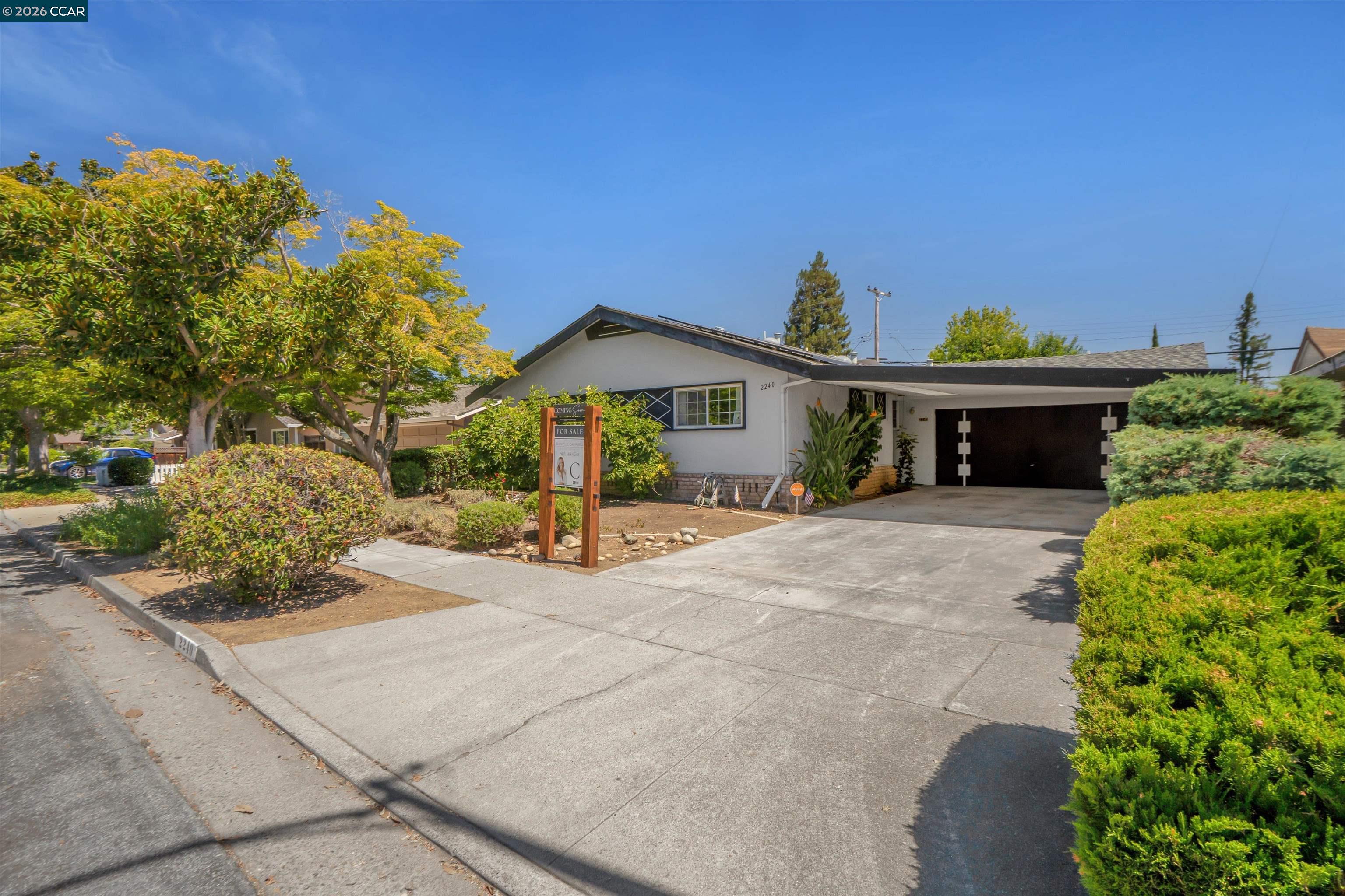 2240 Wren Way