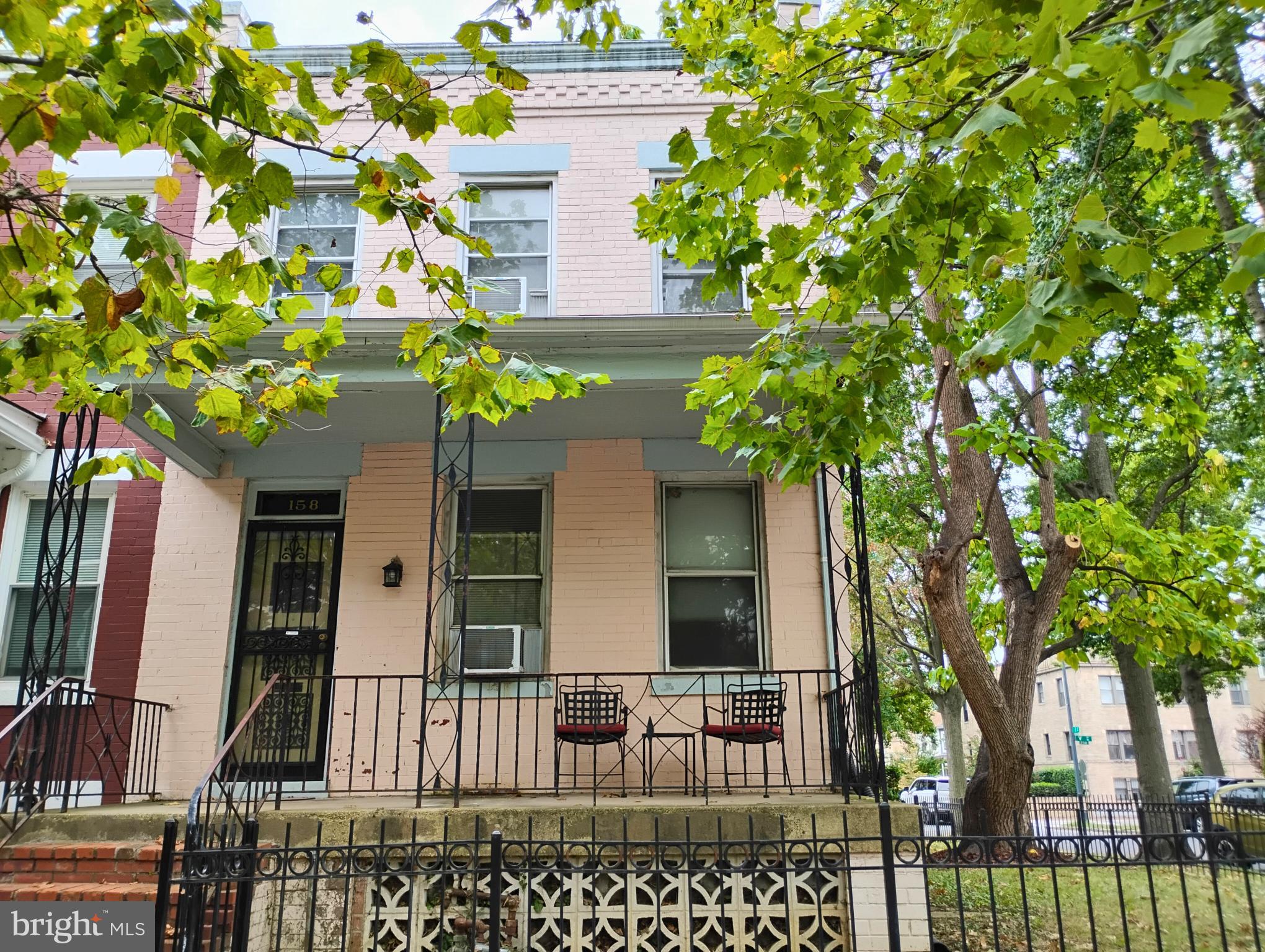 158 W STREET NW