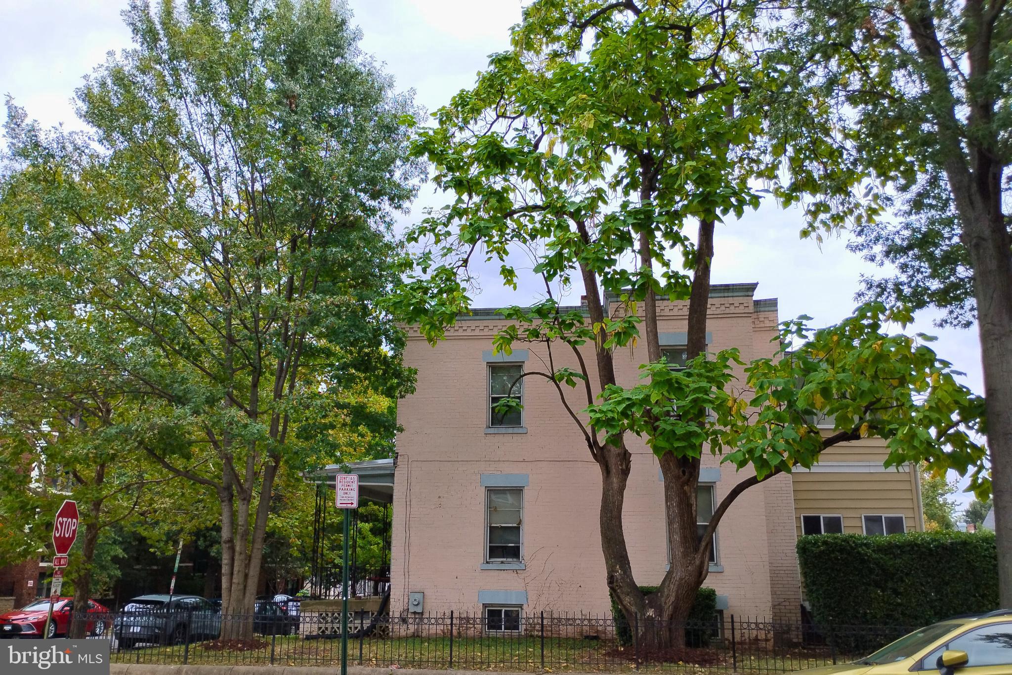 158 W STREET NW