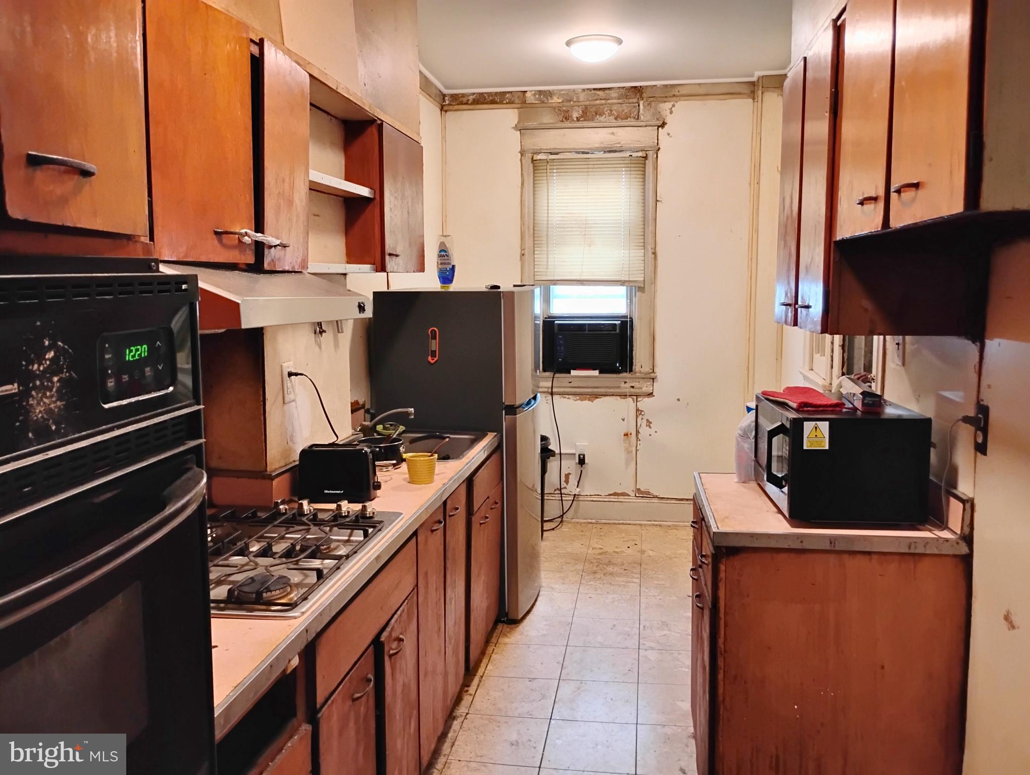 158 W STREET NW