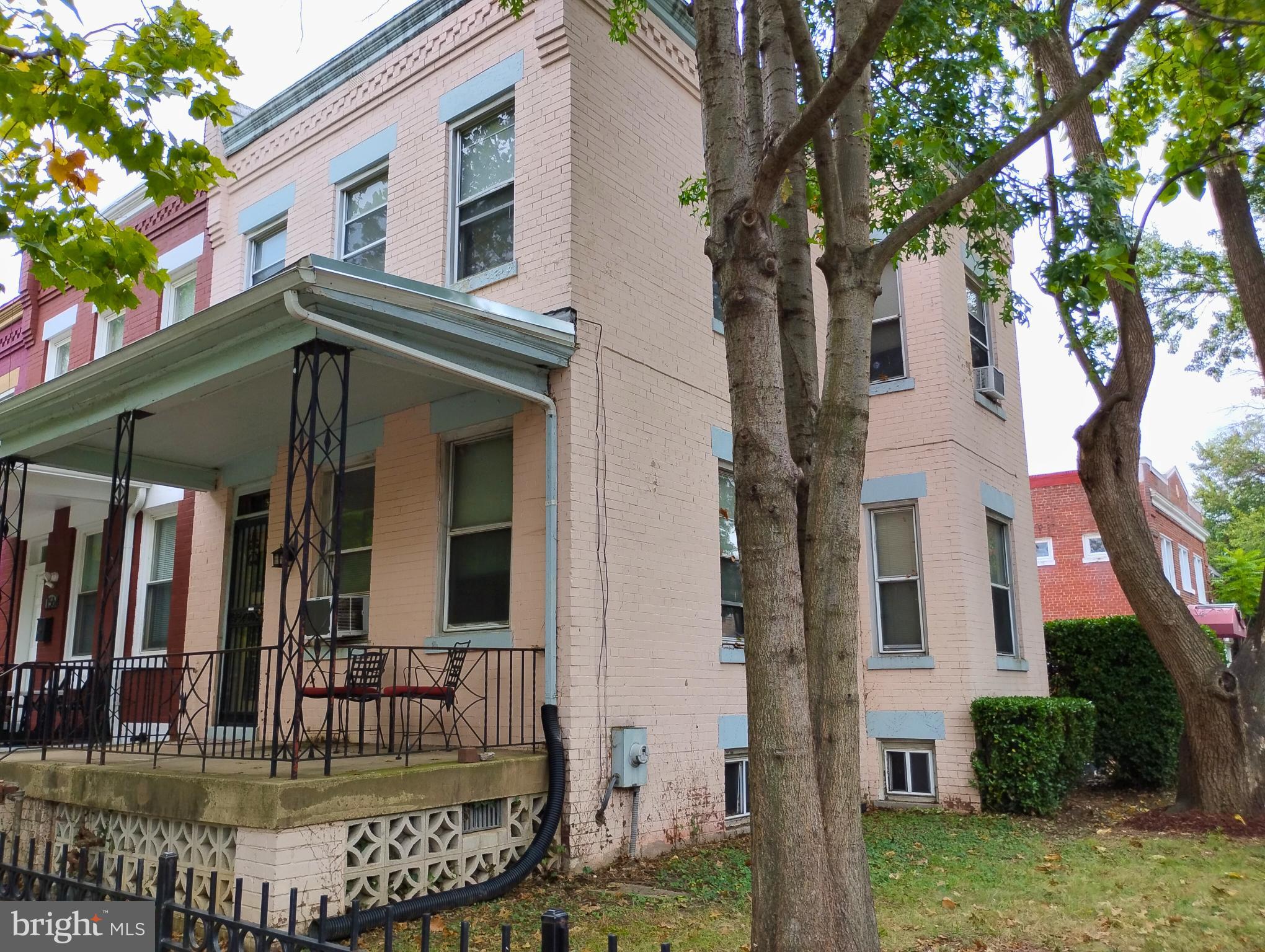 158 W STREET NW