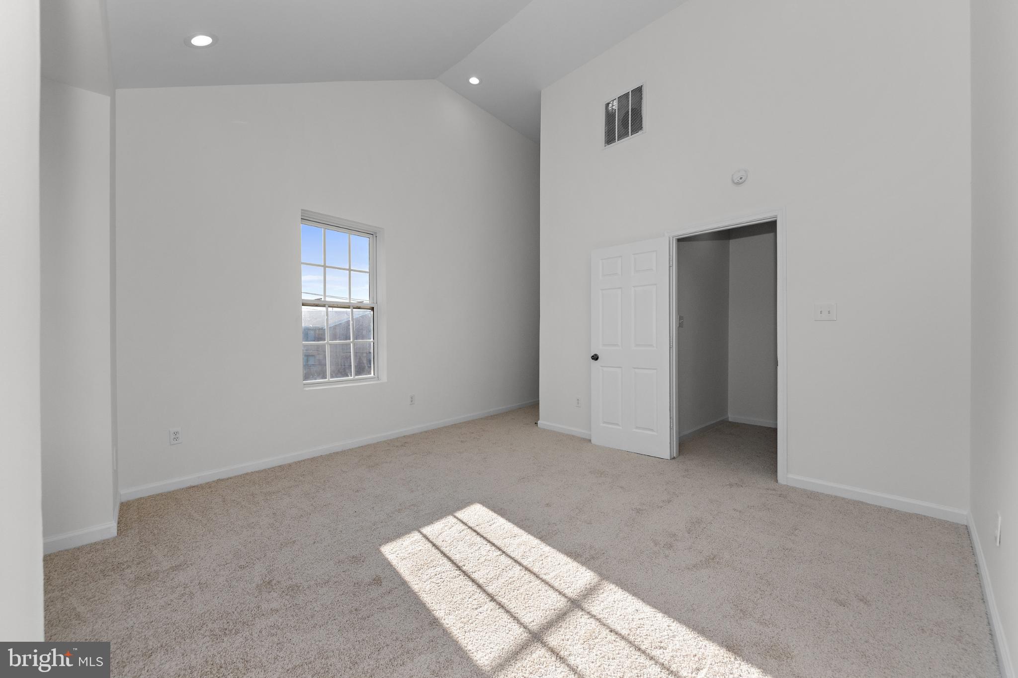 2409 BRYAN PLACE SE