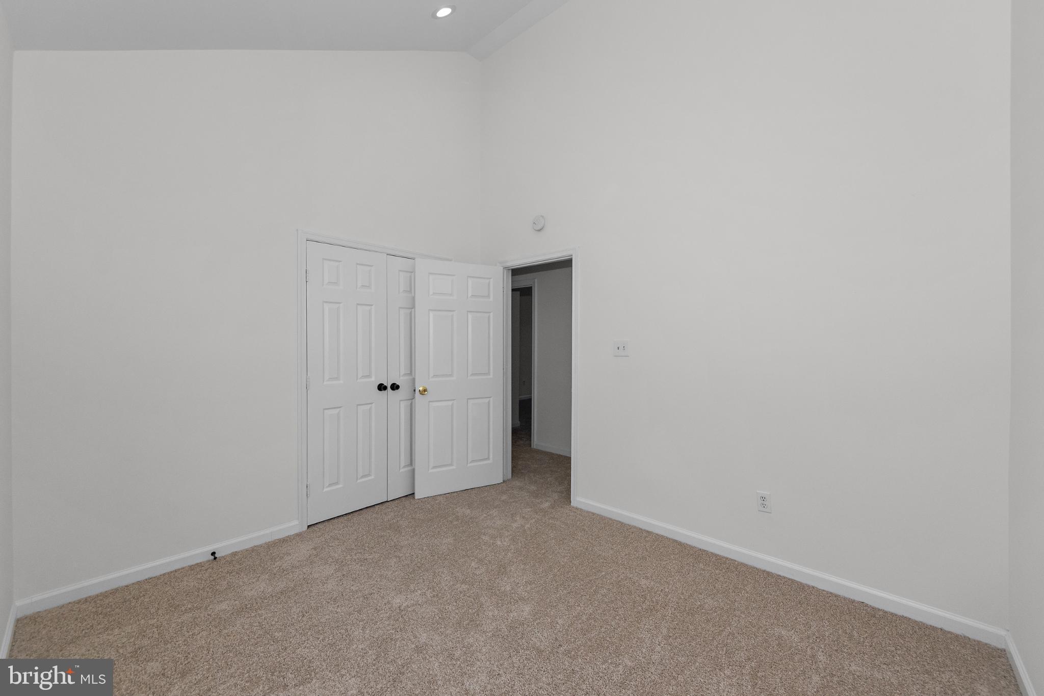 2409 BRYAN PLACE SE