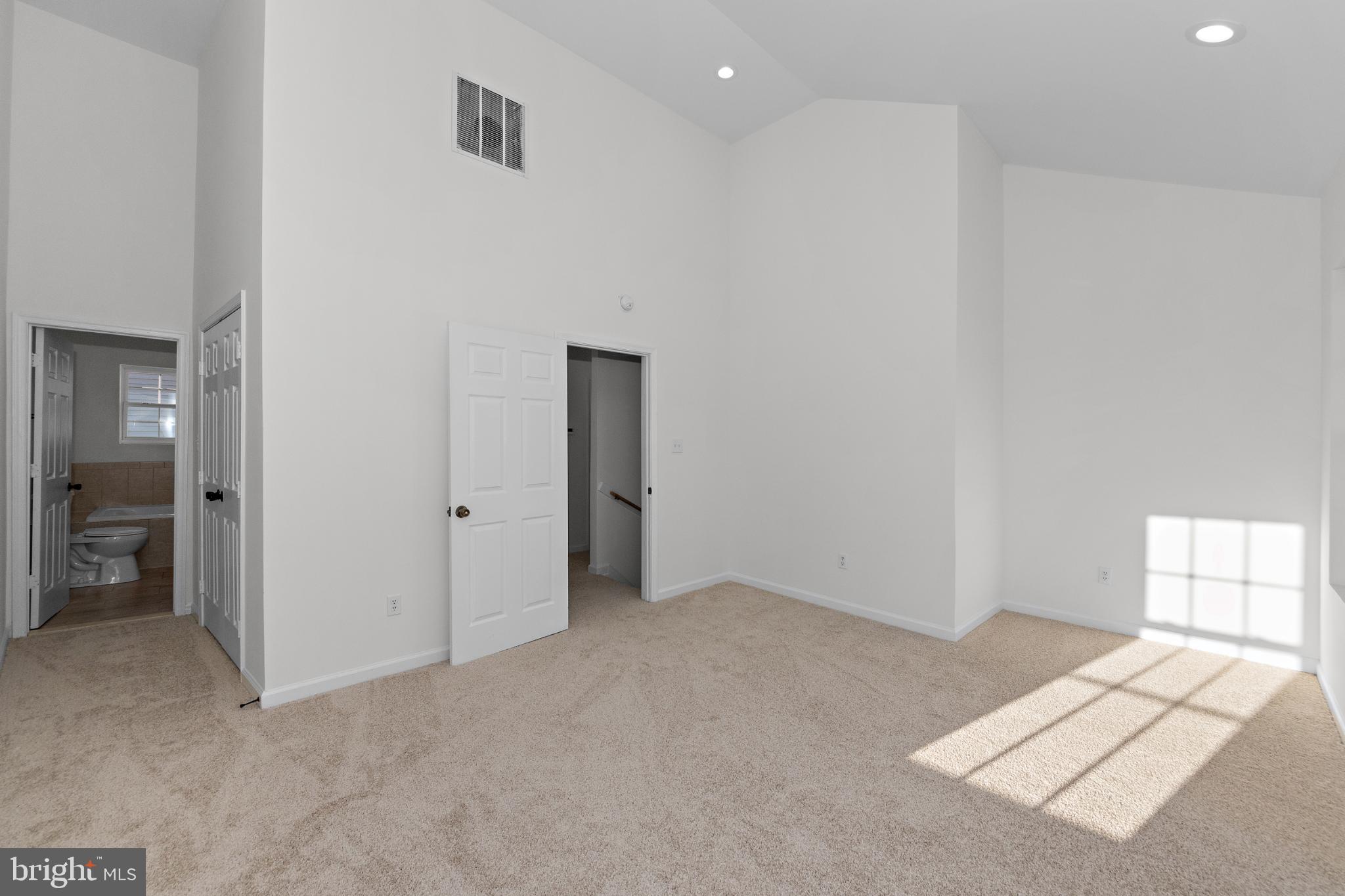 2409 BRYAN PLACE SE