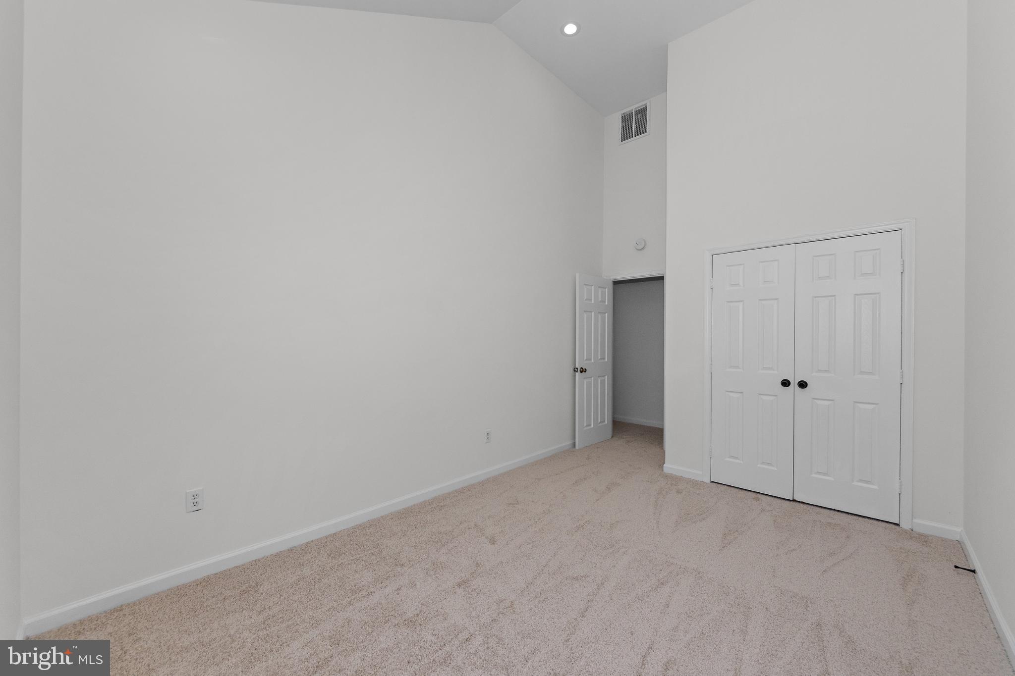 2409 BRYAN PLACE SE