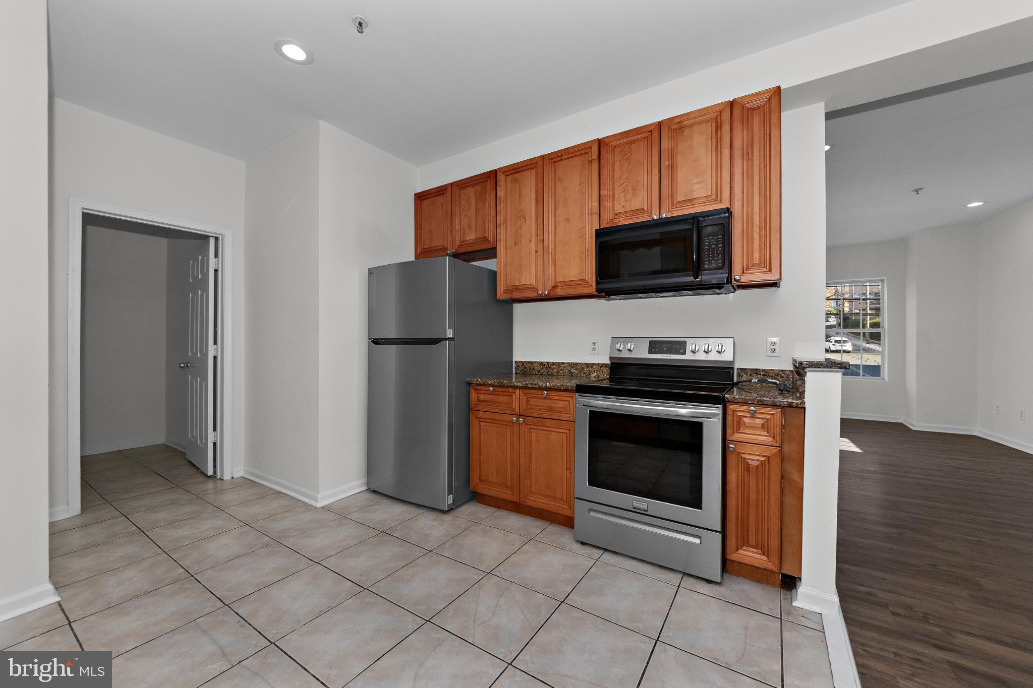2409 BRYAN PLACE SE