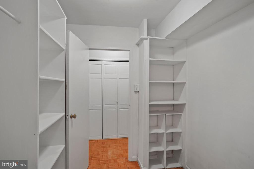 1801 CLYDESDALE PLACE NW 420