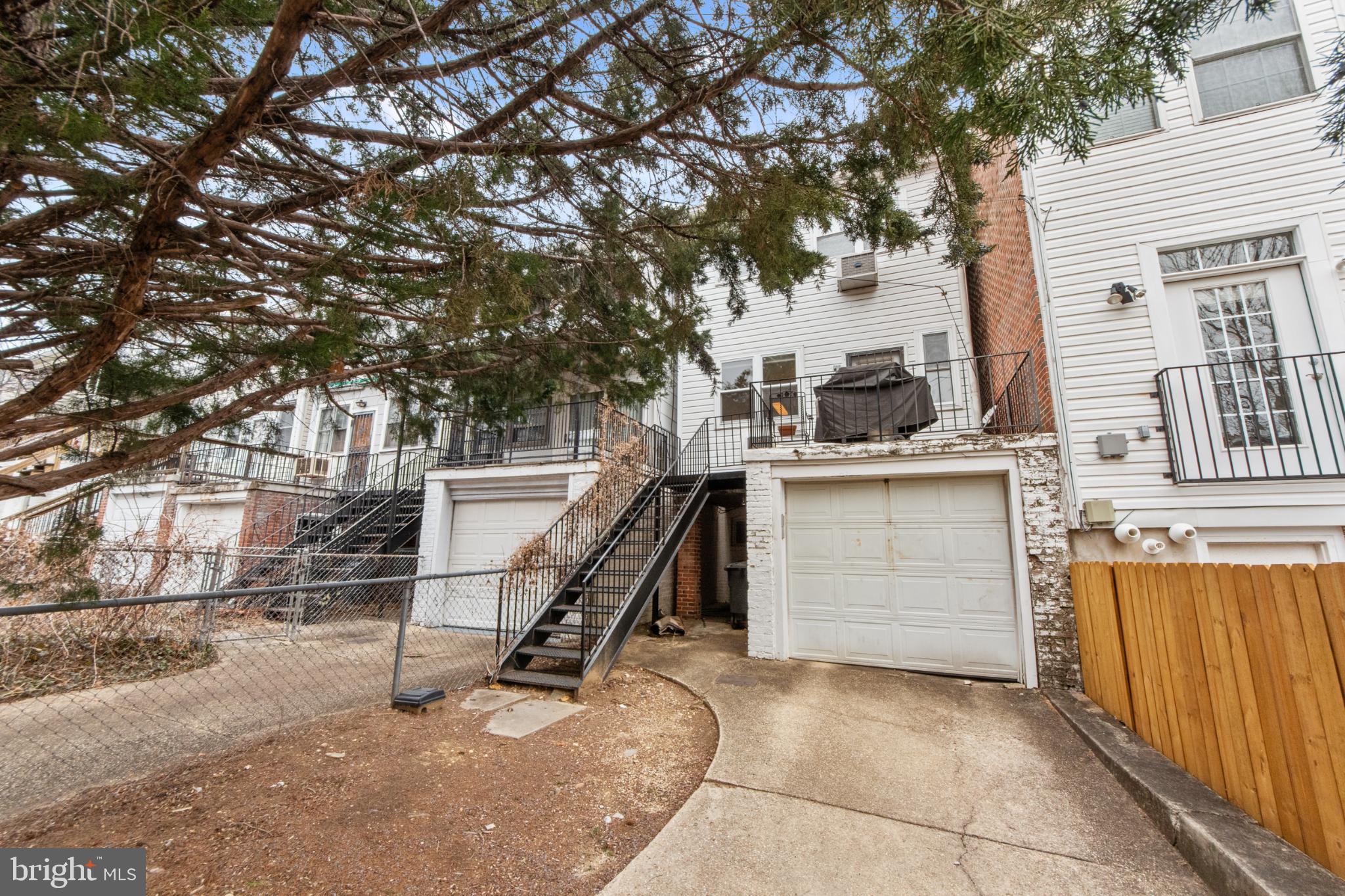 2446 TUNLAW ROAD NW