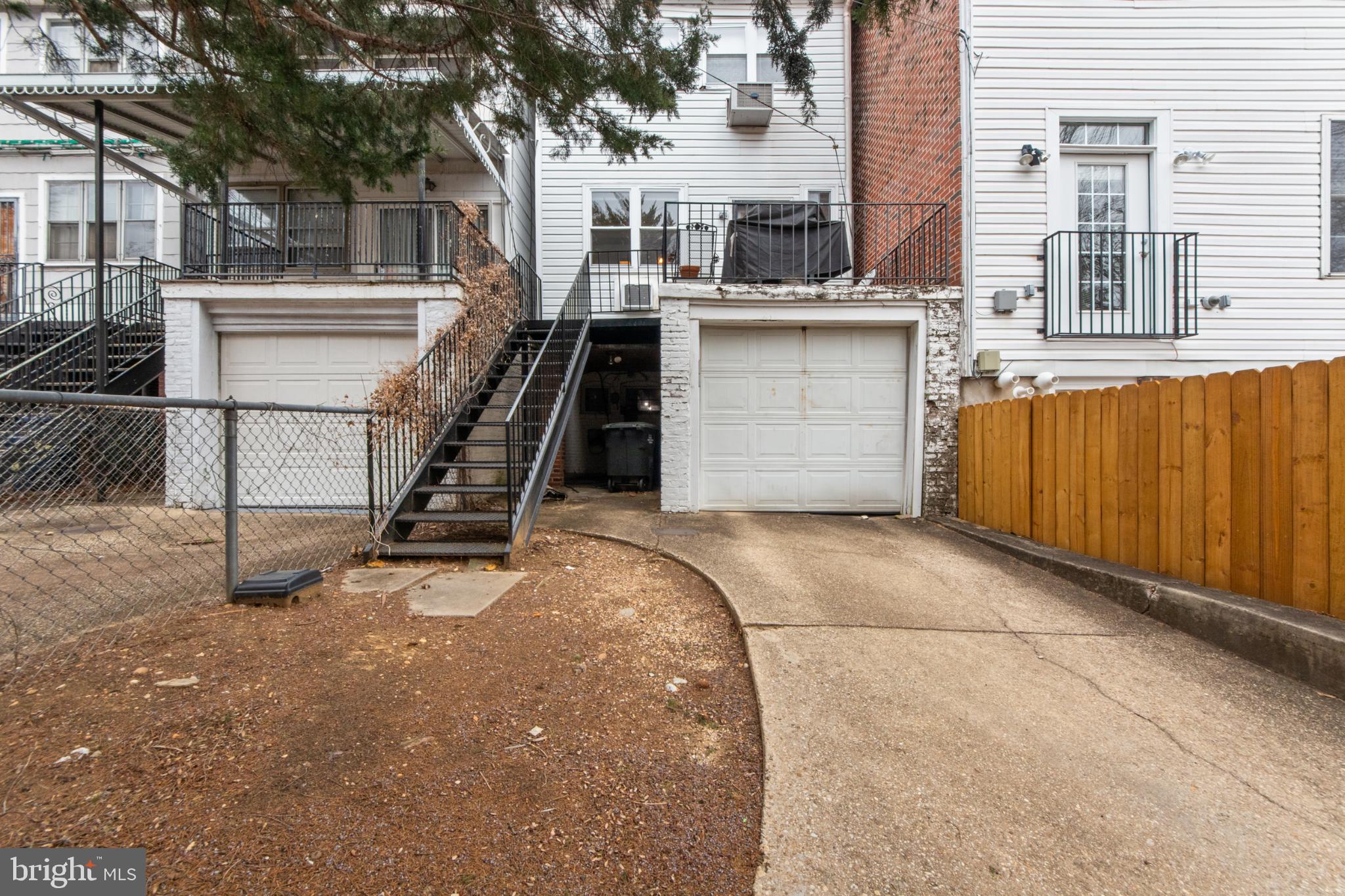 2446 TUNLAW ROAD NW
