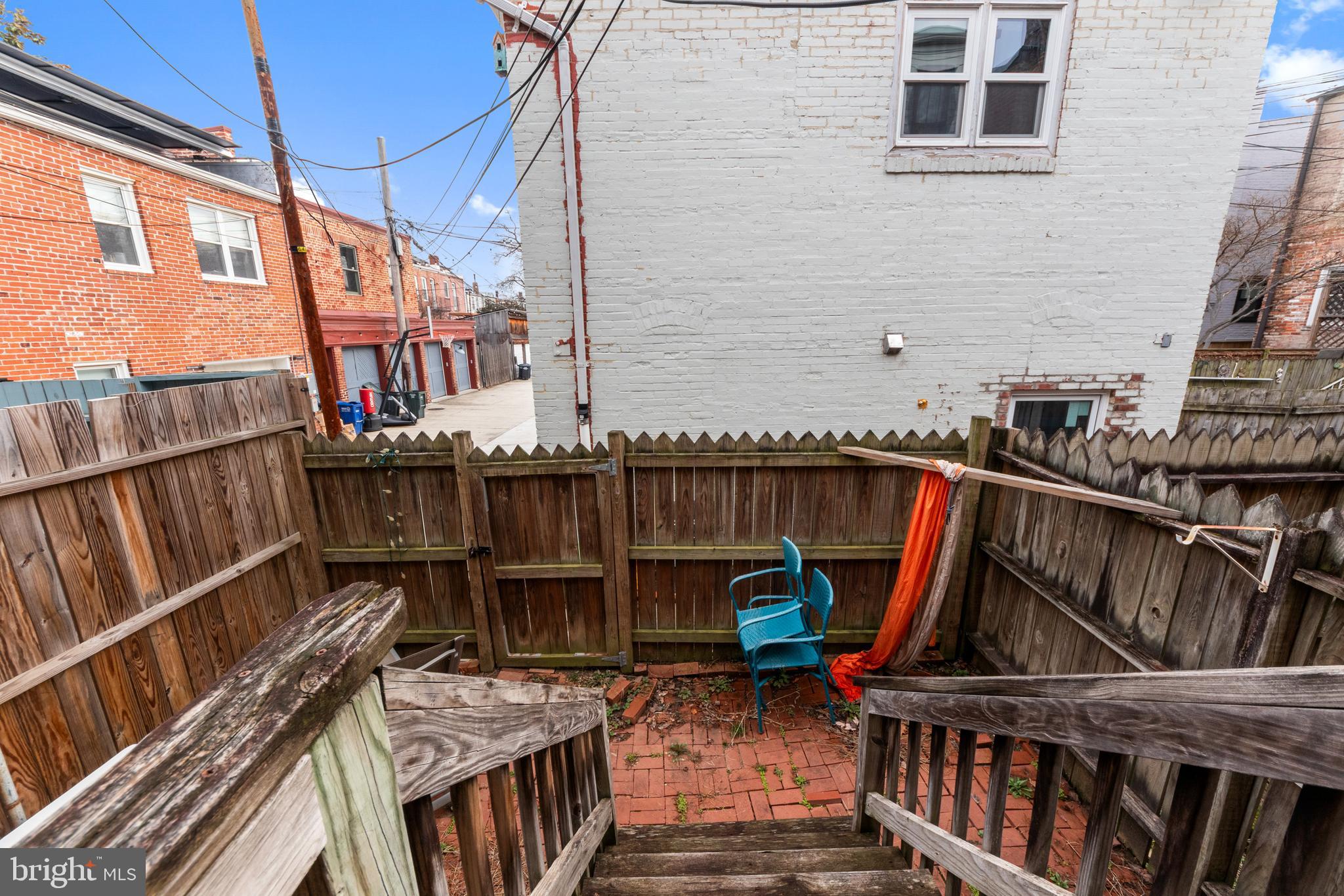 1013 INDEPENDENCE AVENUE SE
