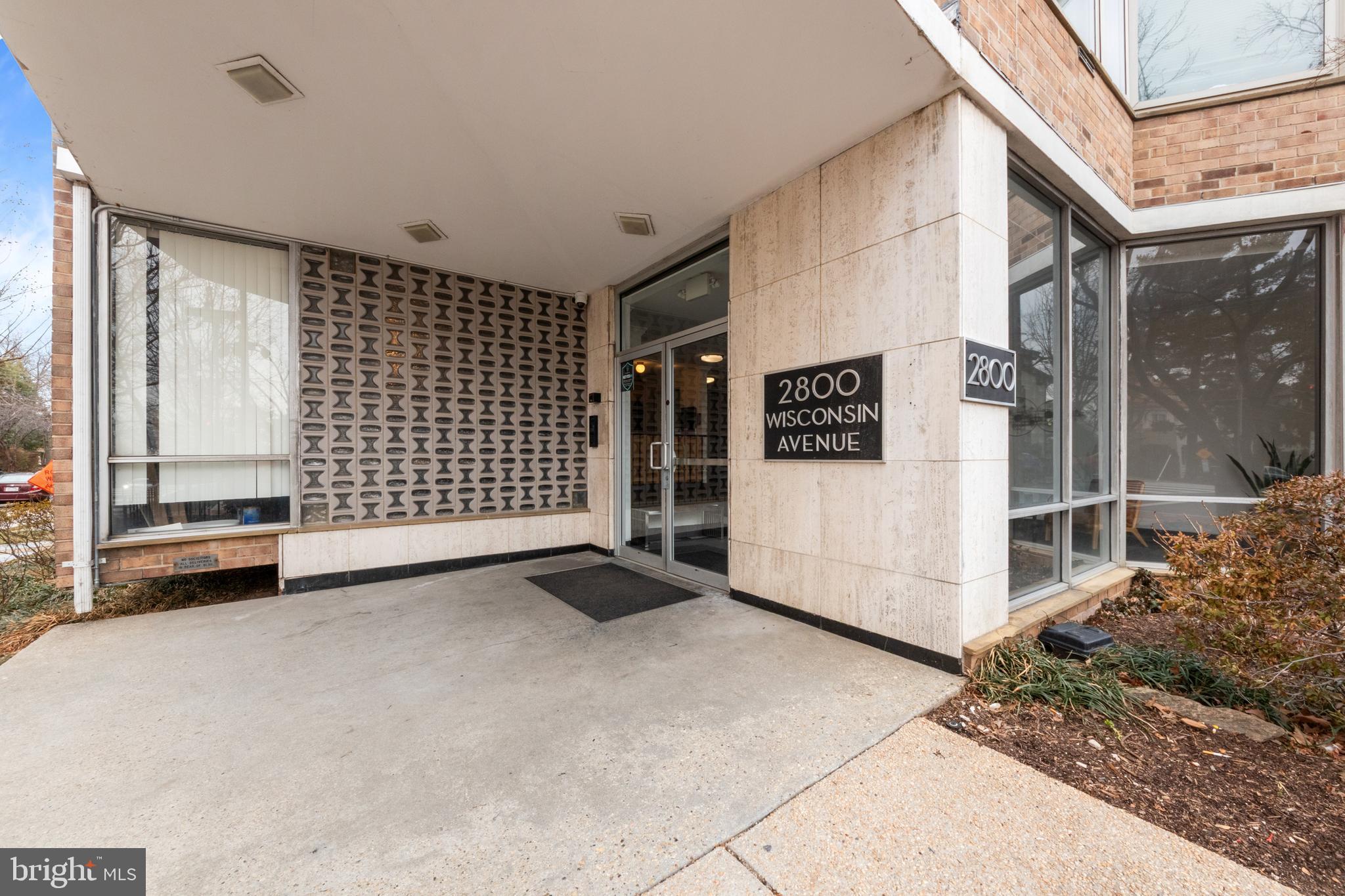 2800 WISCONSIN AVENUE NW 709