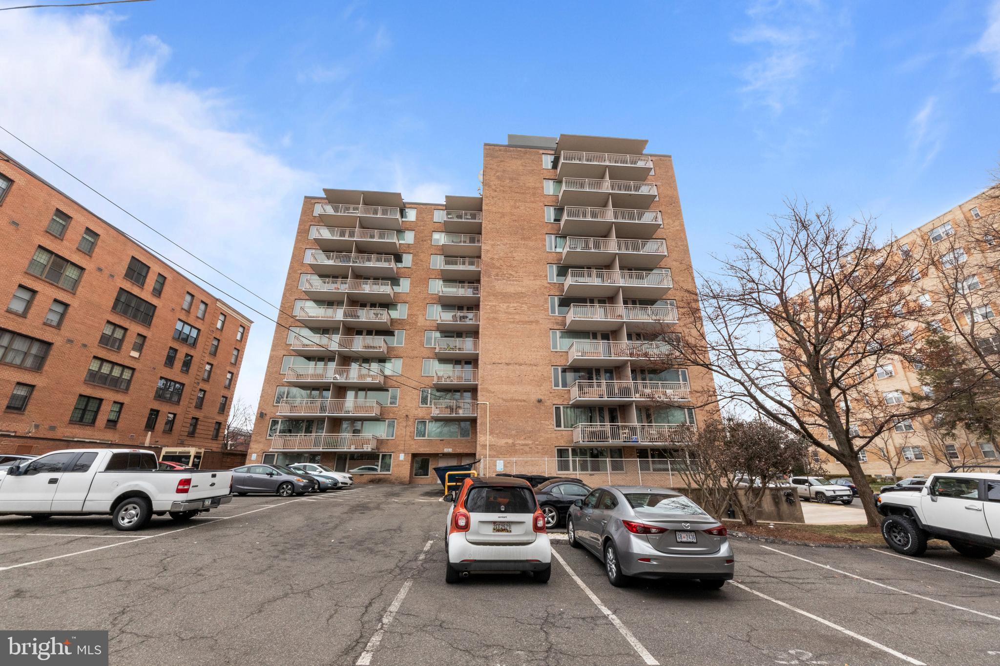 2800 WISCONSIN AVENUE NW 709