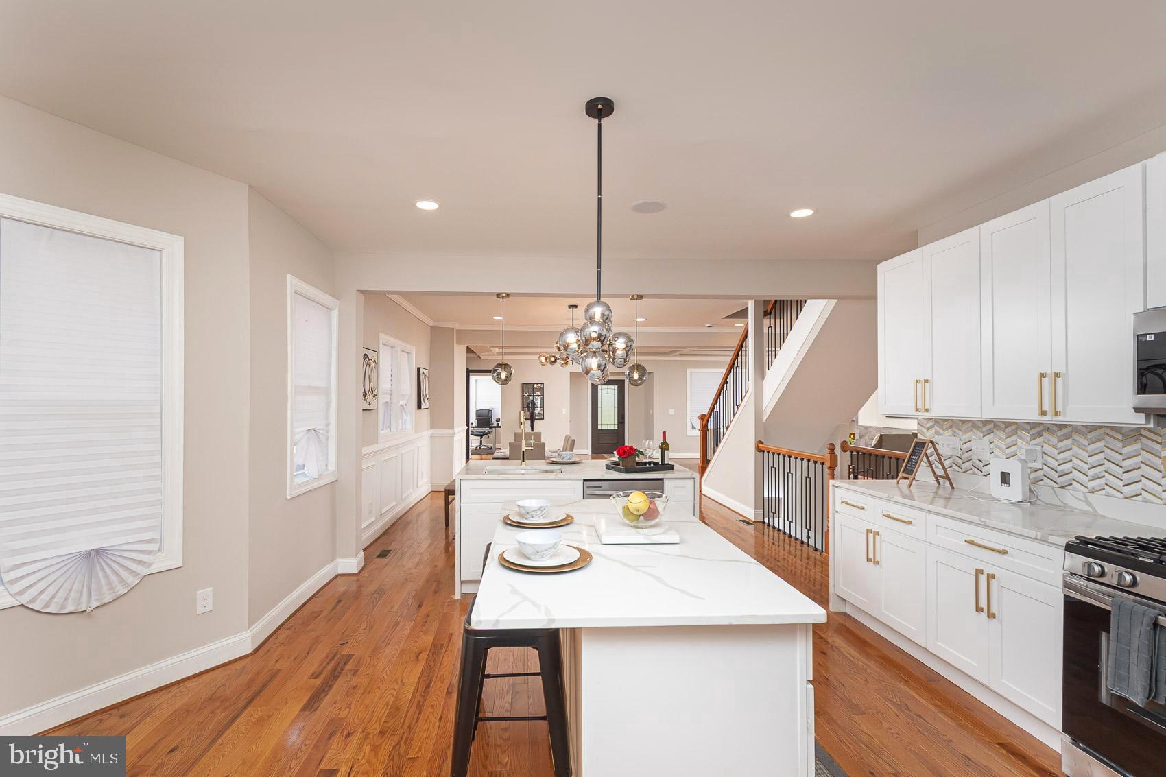 3809 DORCHESTER ROAD