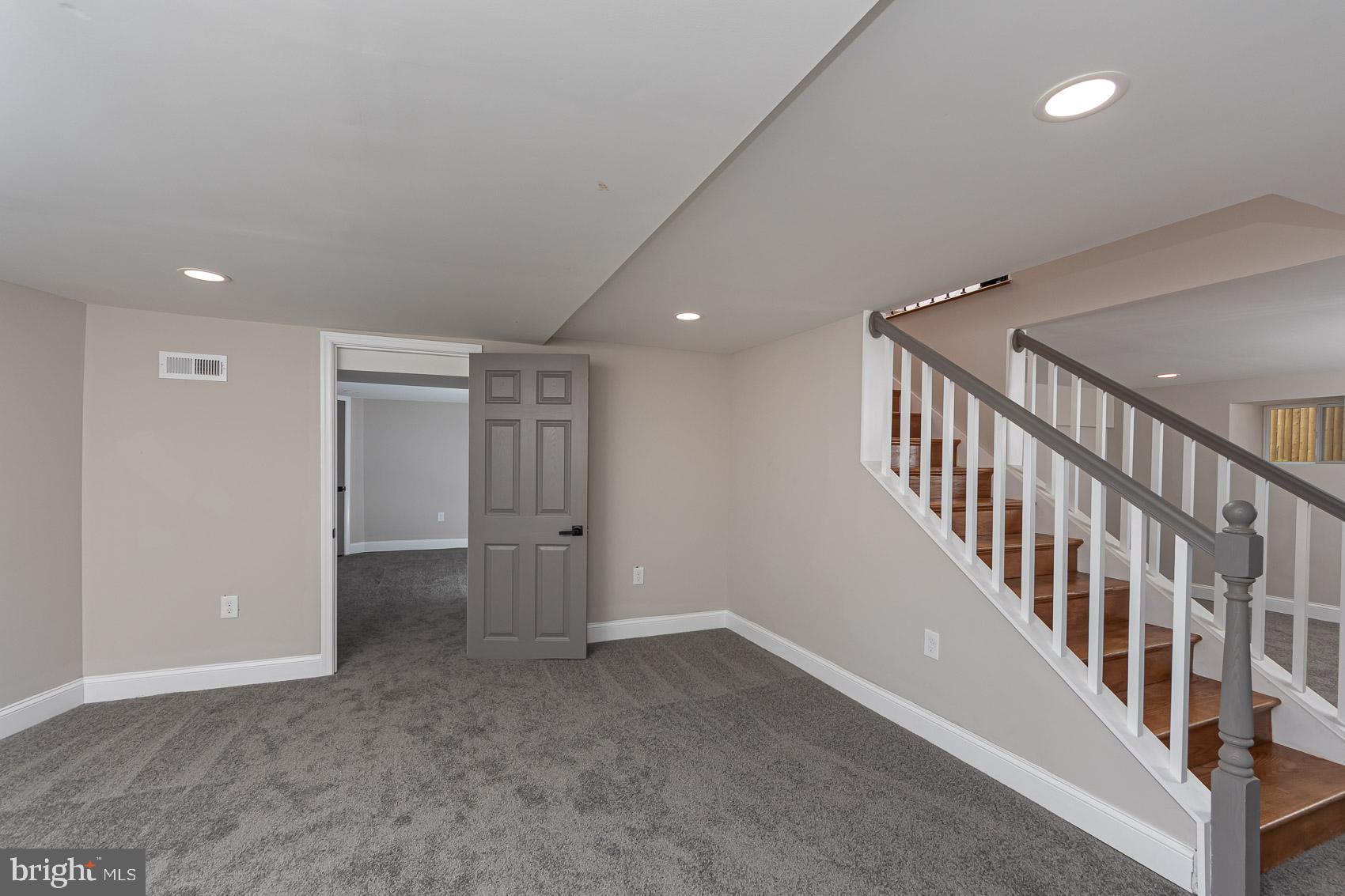 3809 DORCHESTER ROAD