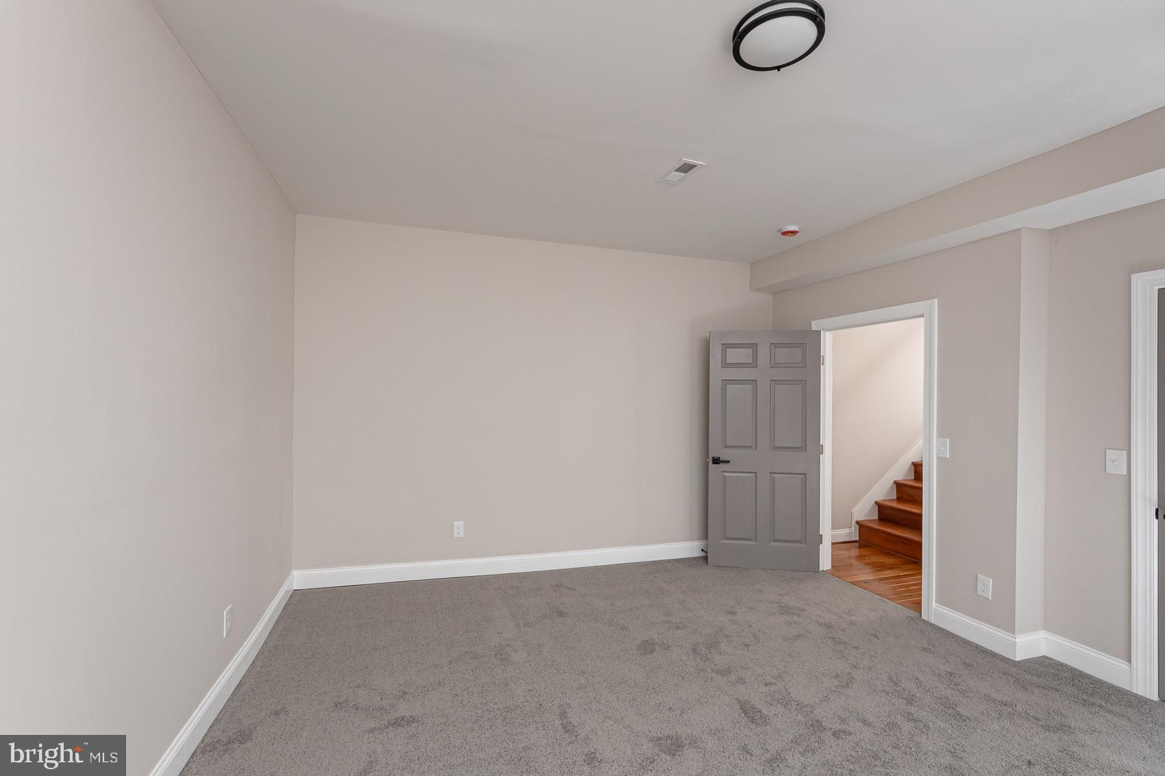 3809 DORCHESTER ROAD
