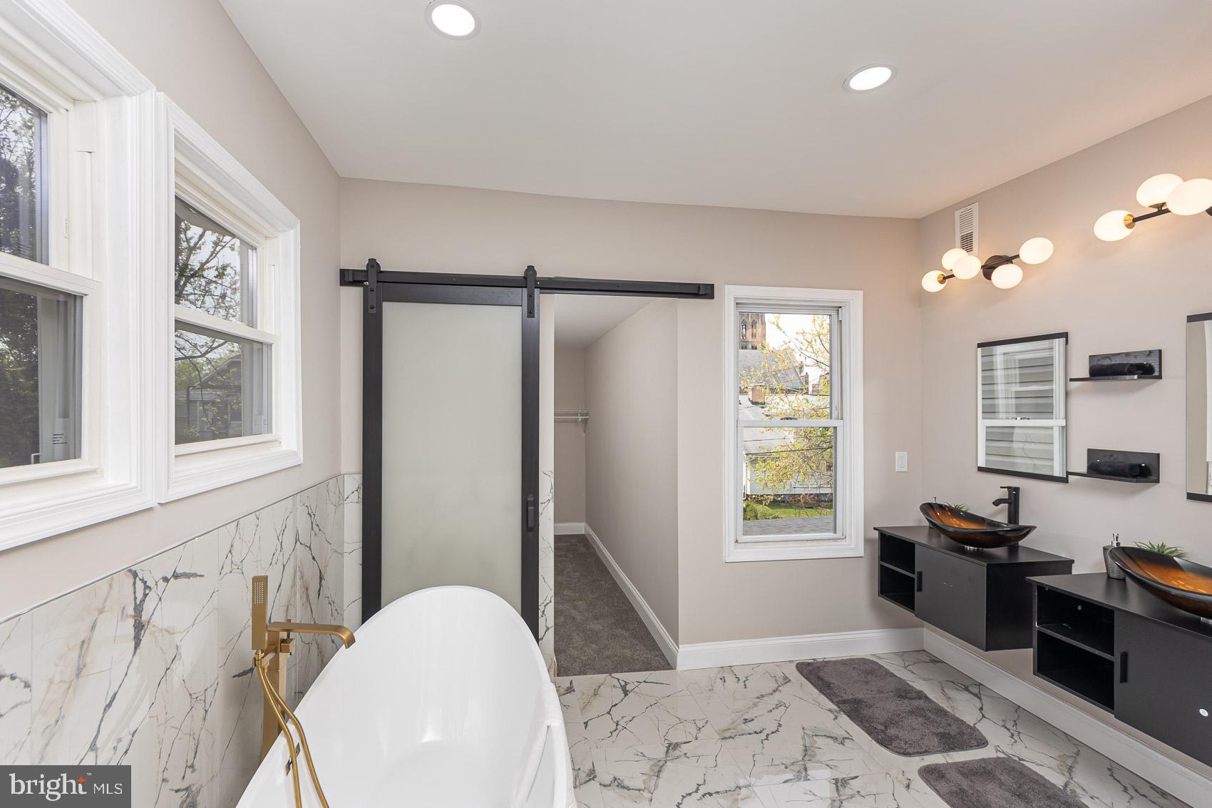 3809 DORCHESTER ROAD
