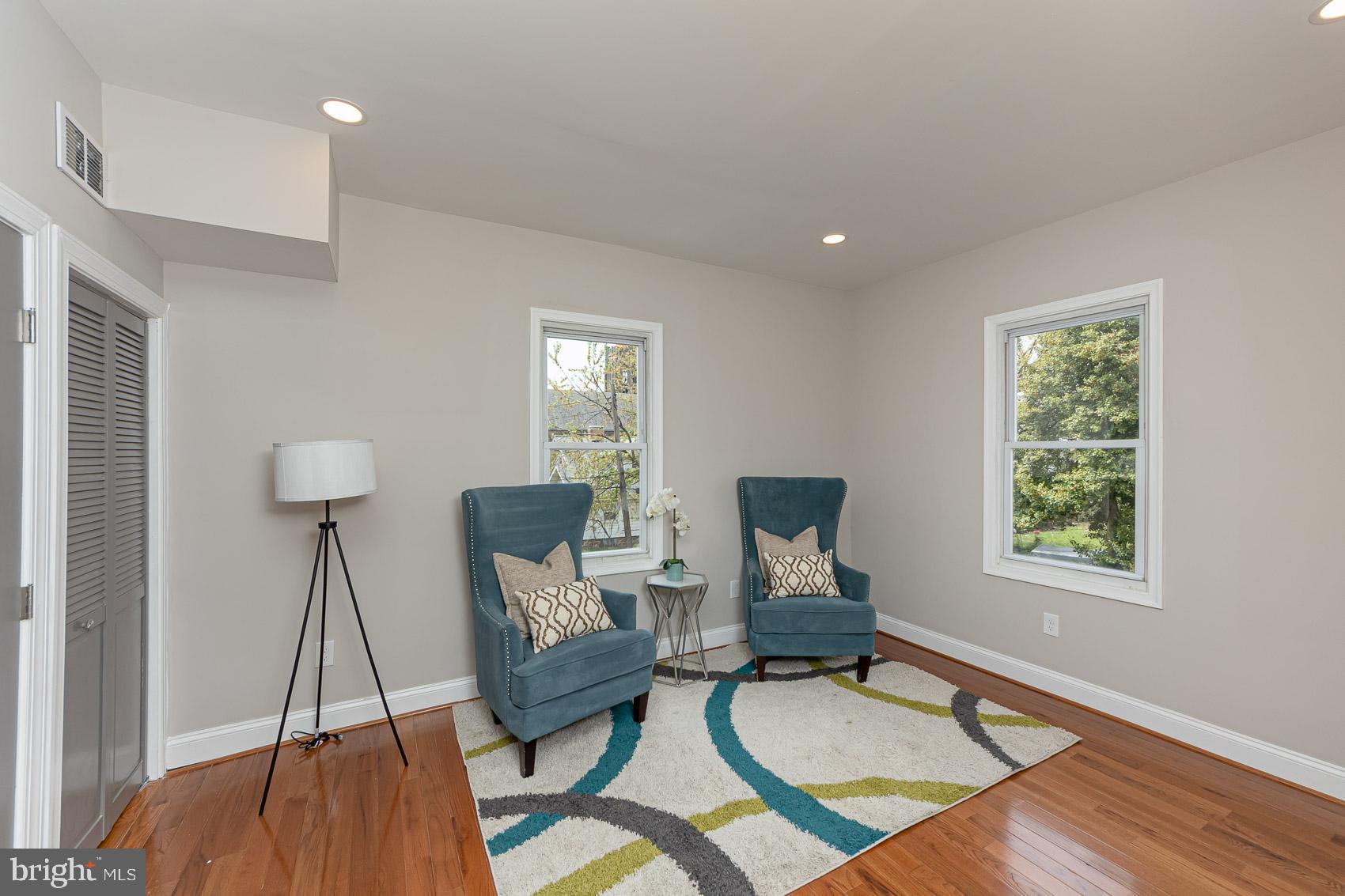 3809 DORCHESTER ROAD