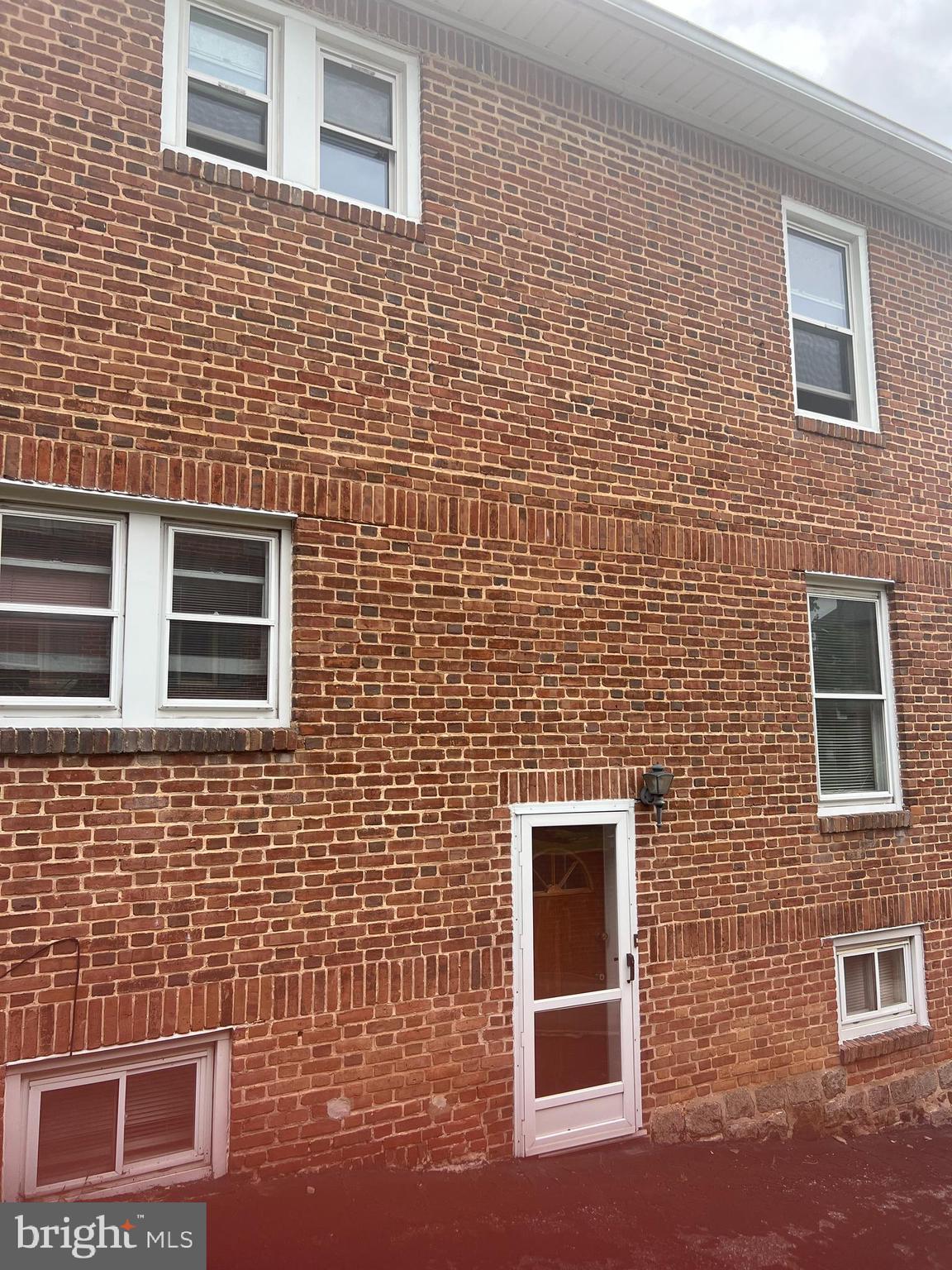 631 ALDERSHOT ROAD