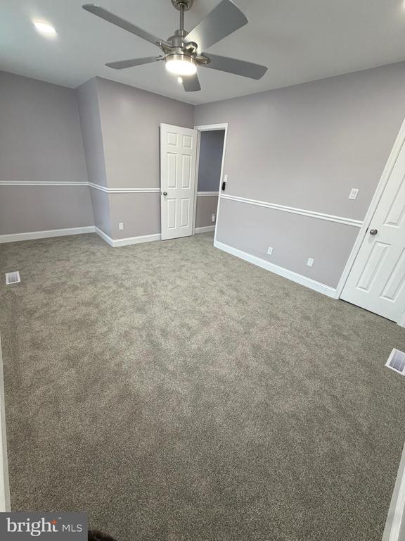 23 HOLCUMB COURT