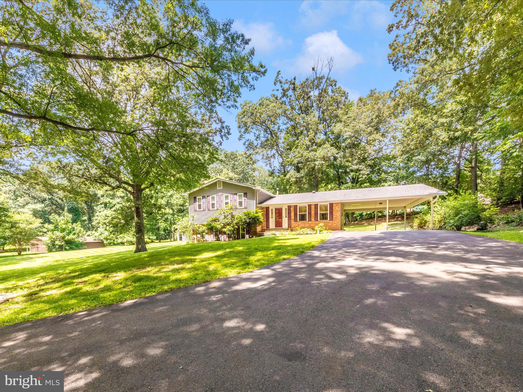 3180 HUNTING CREEK ROAD