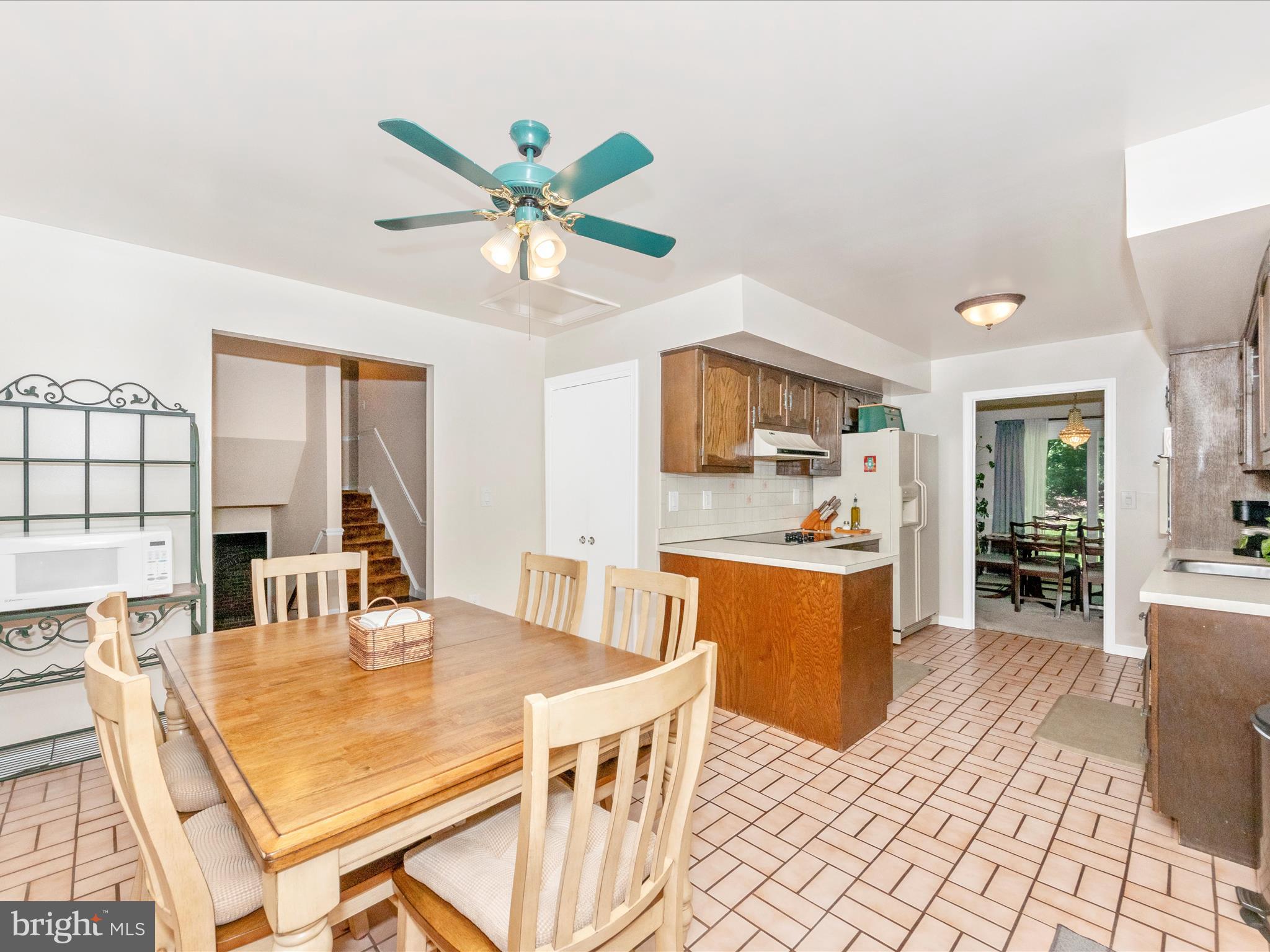 3180 HUNTING CREEK ROAD
