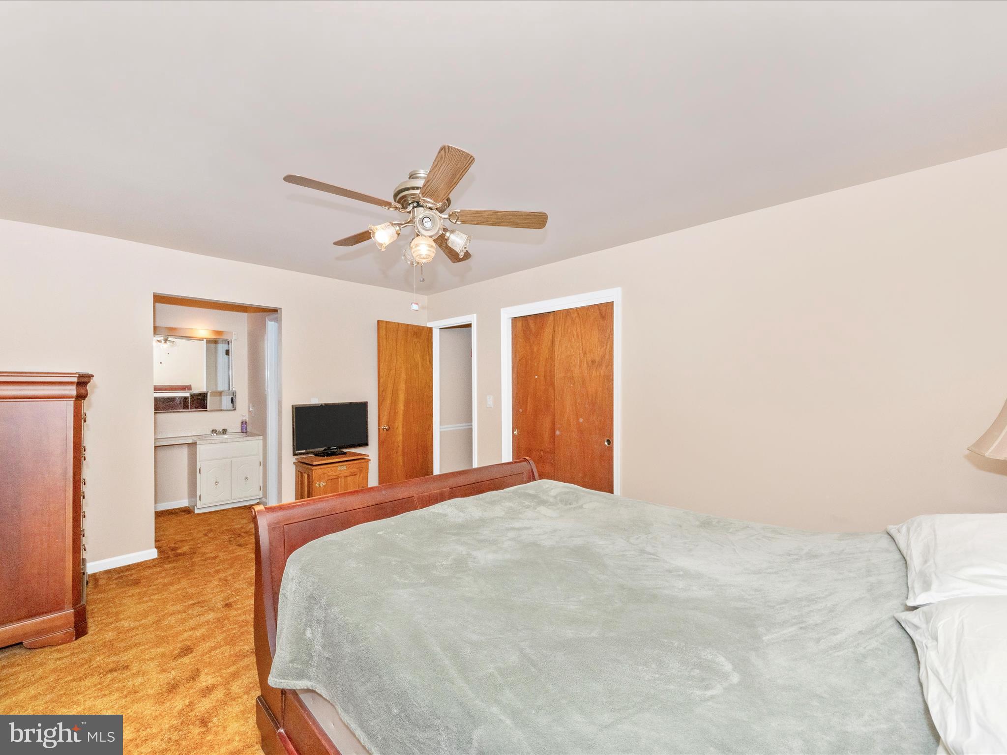 3180 HUNTING CREEK ROAD