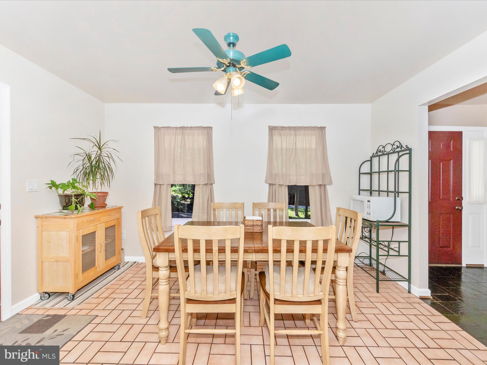 3180 HUNTING CREEK ROAD