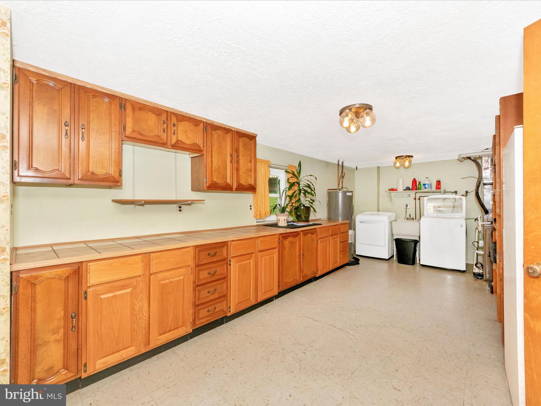 3180 HUNTING CREEK ROAD