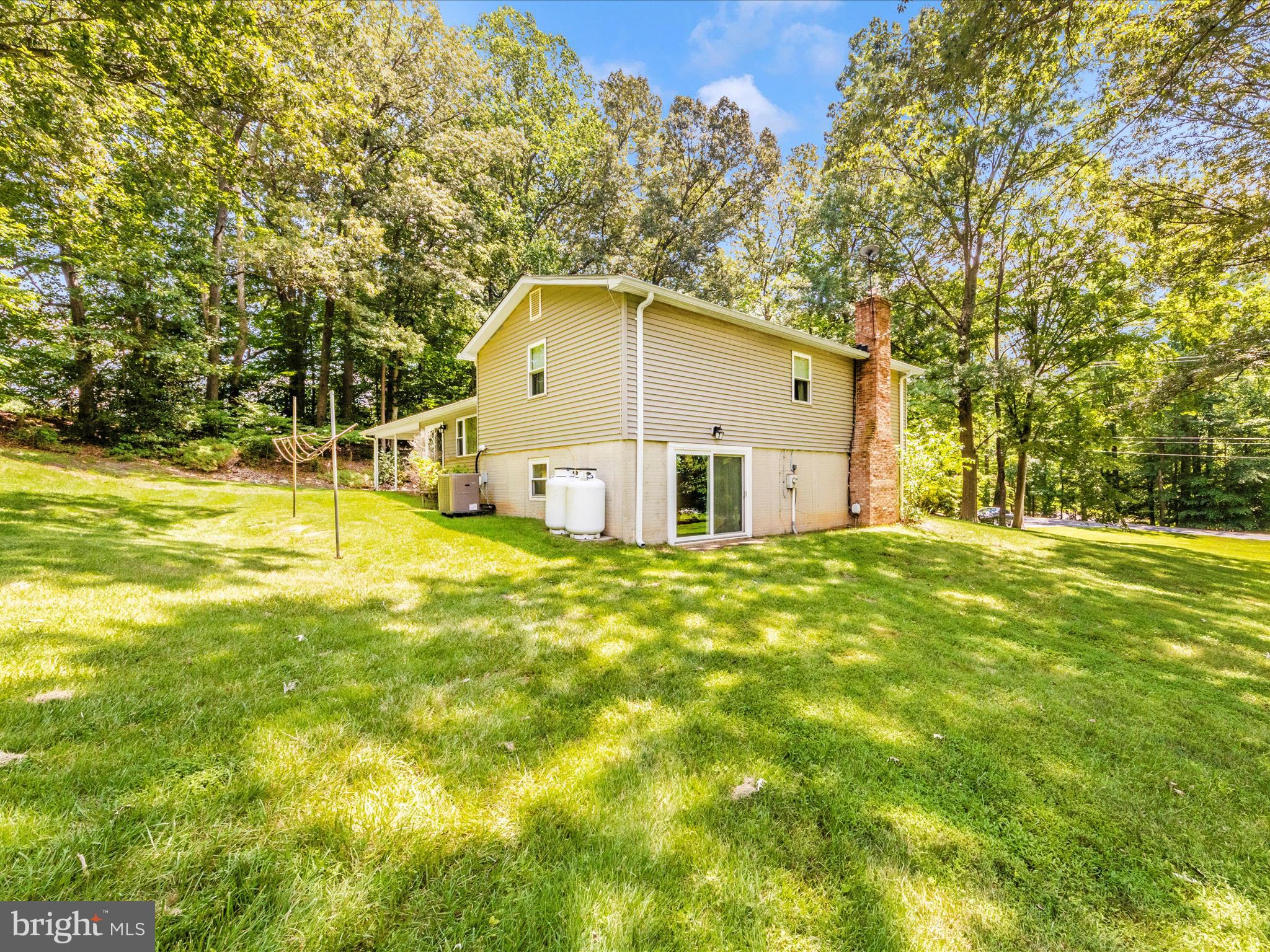 3180 HUNTING CREEK ROAD