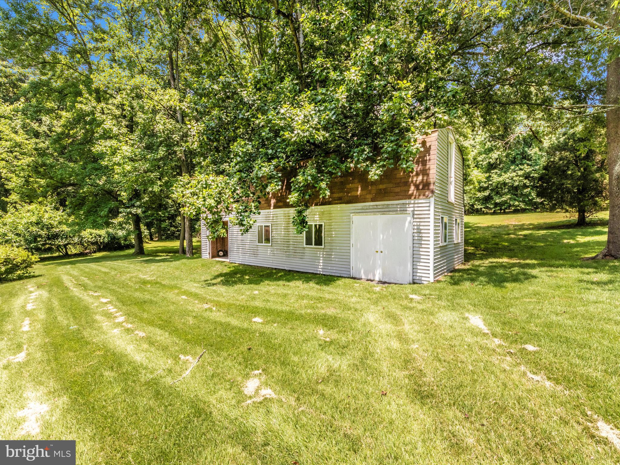 3180 HUNTING CREEK ROAD