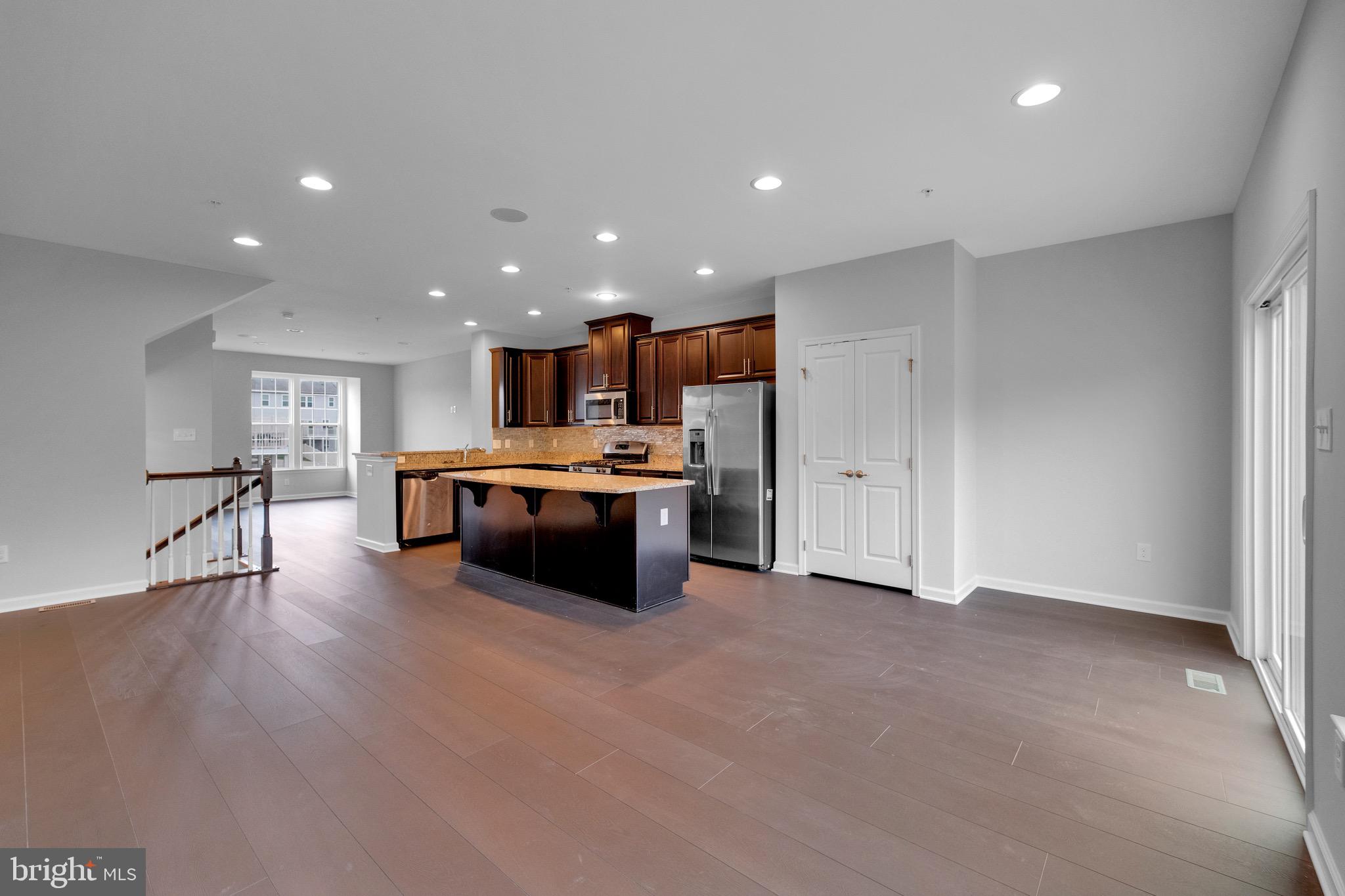 12372 ECHO HILL PLACE