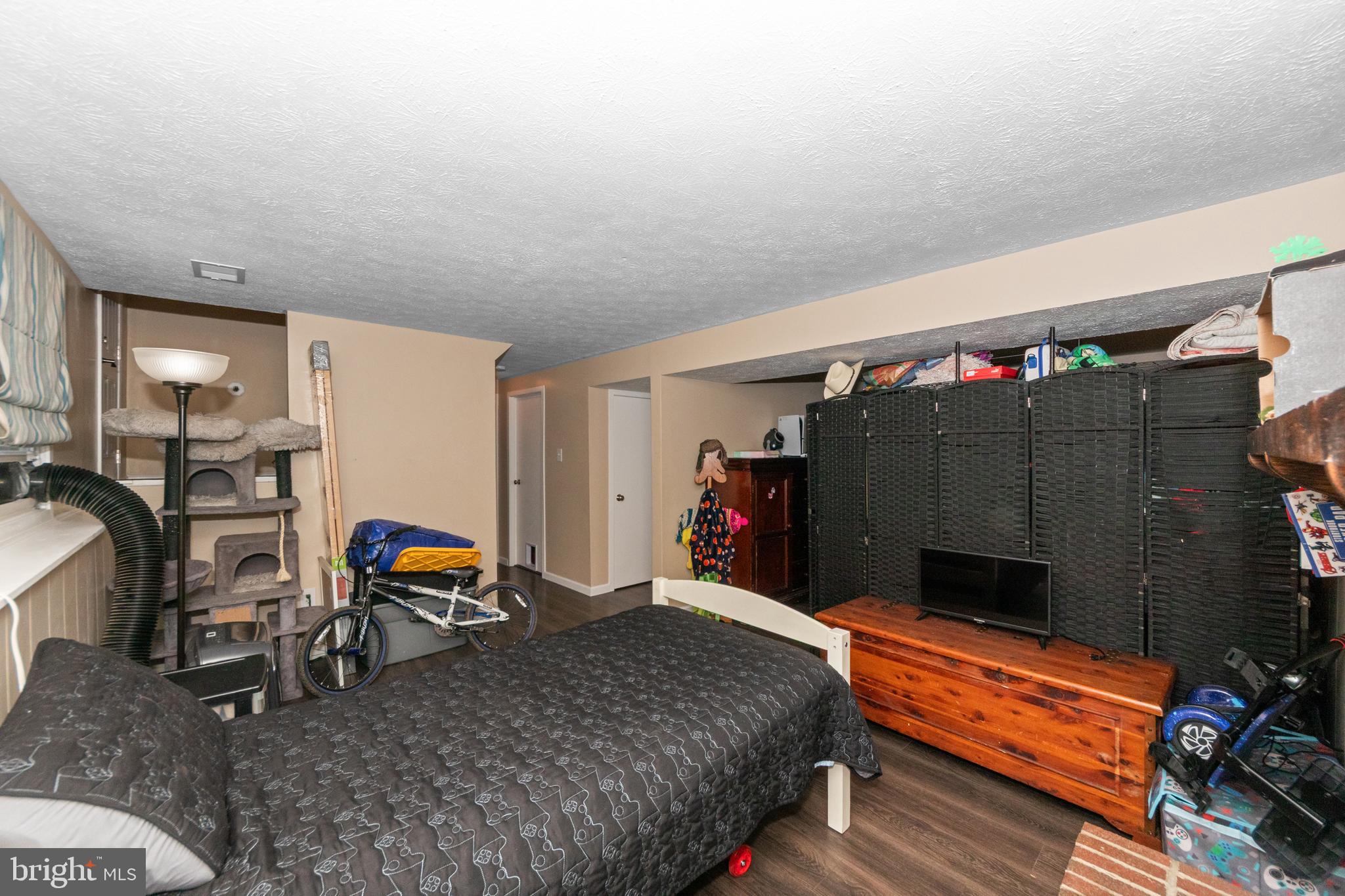 1603 DOGWOOD DRIVE