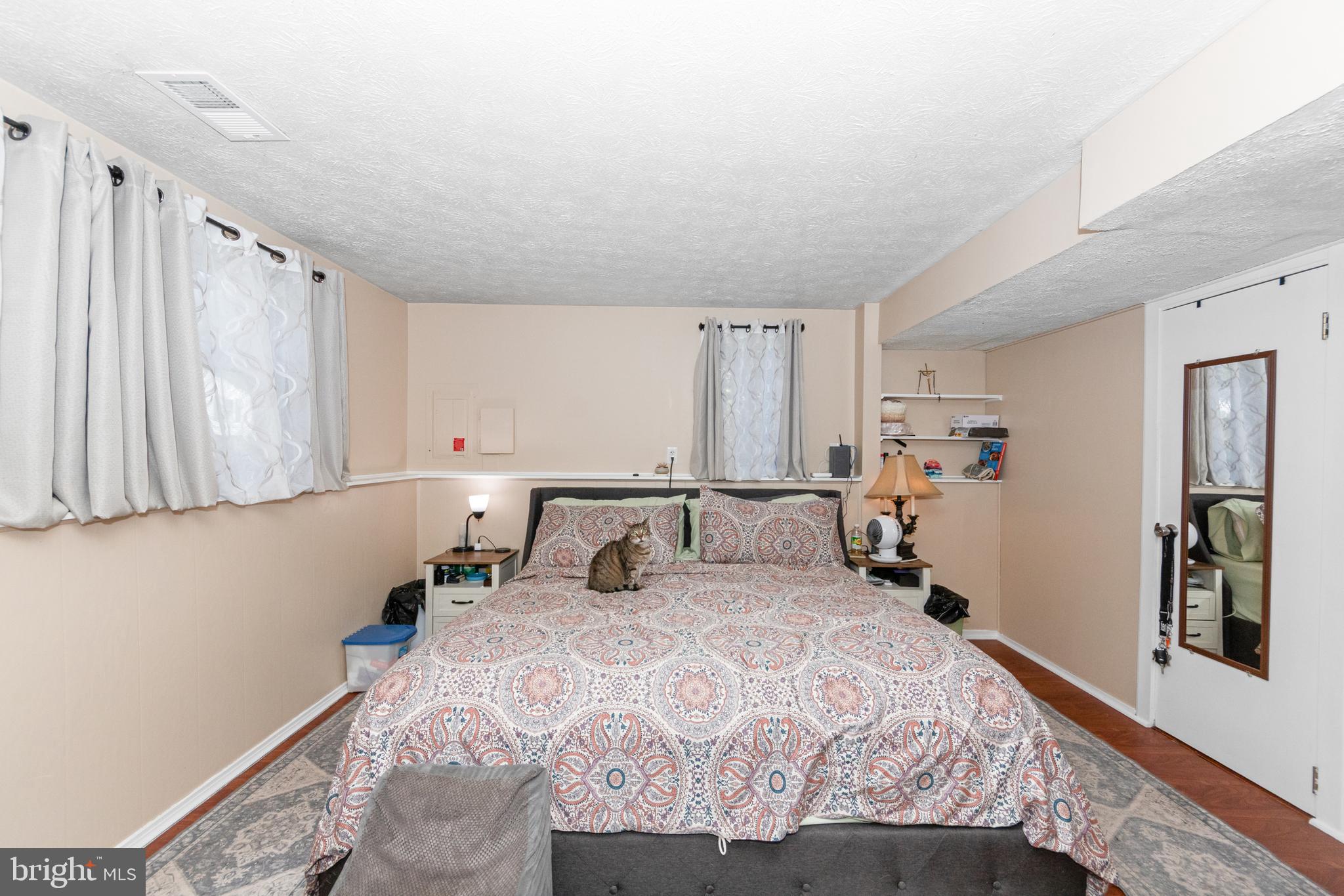 1603 DOGWOOD DRIVE