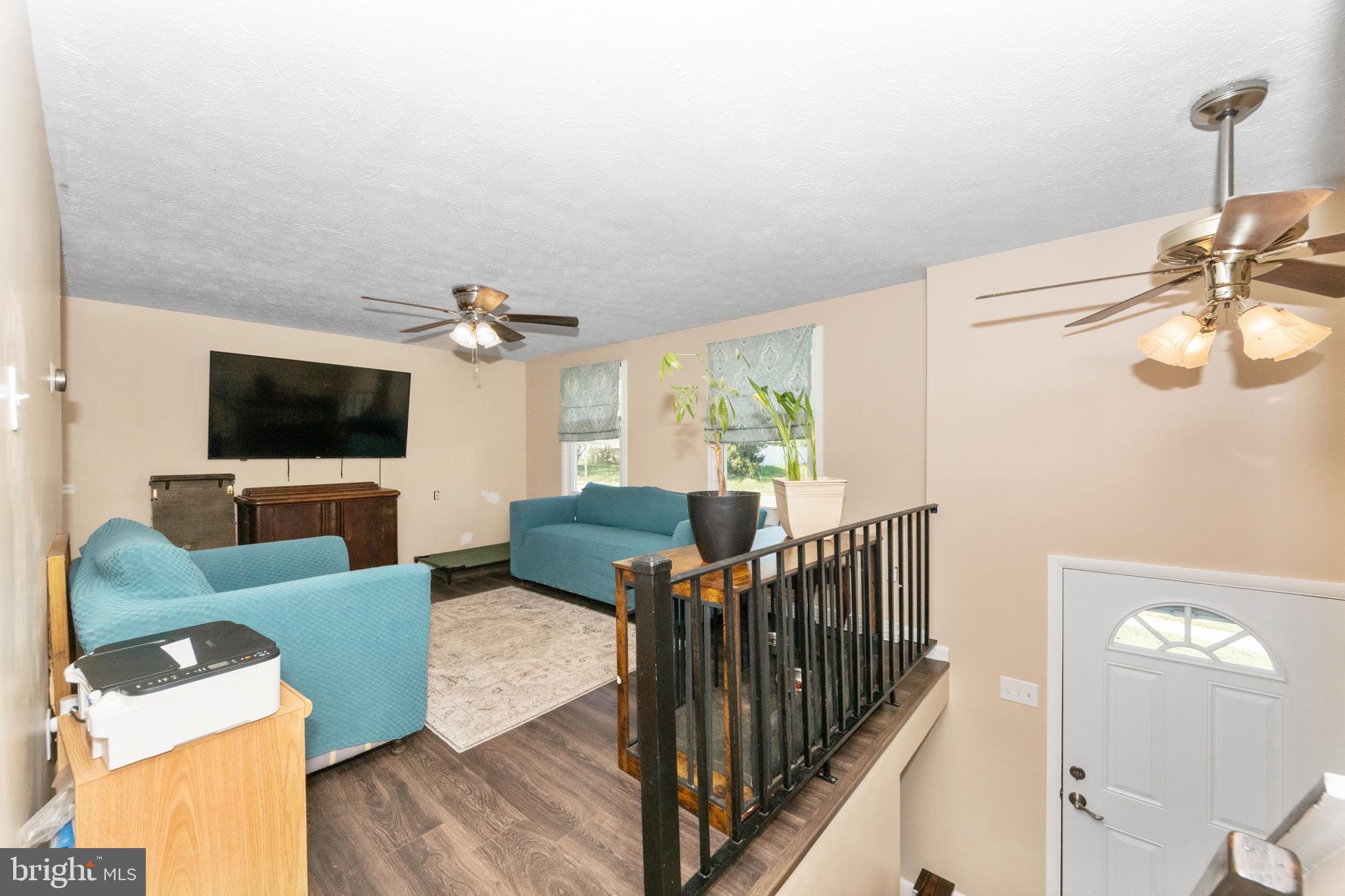 1603 DOGWOOD DRIVE