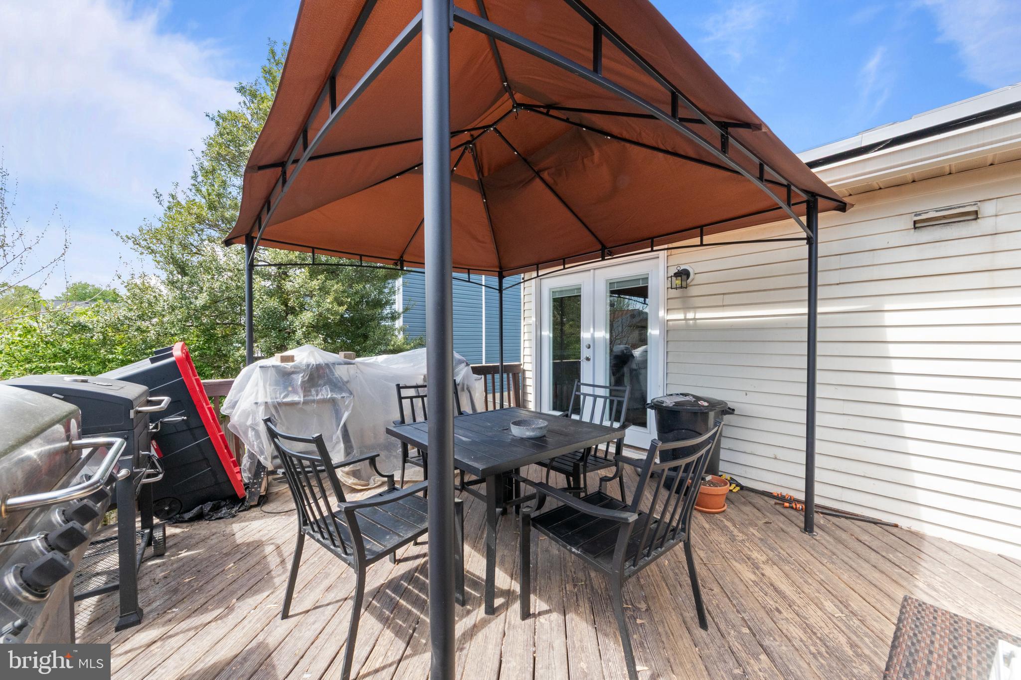 1603 DOGWOOD DRIVE