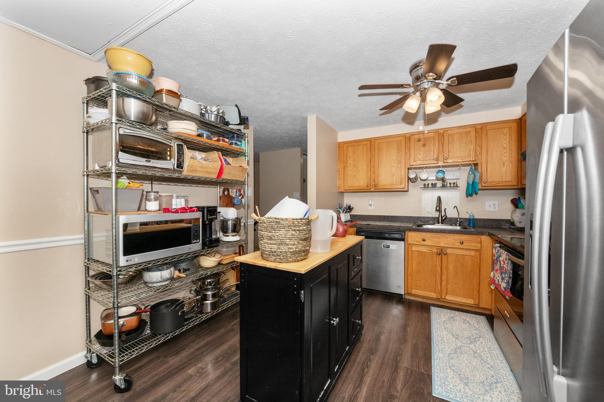 1603 DOGWOOD DRIVE
