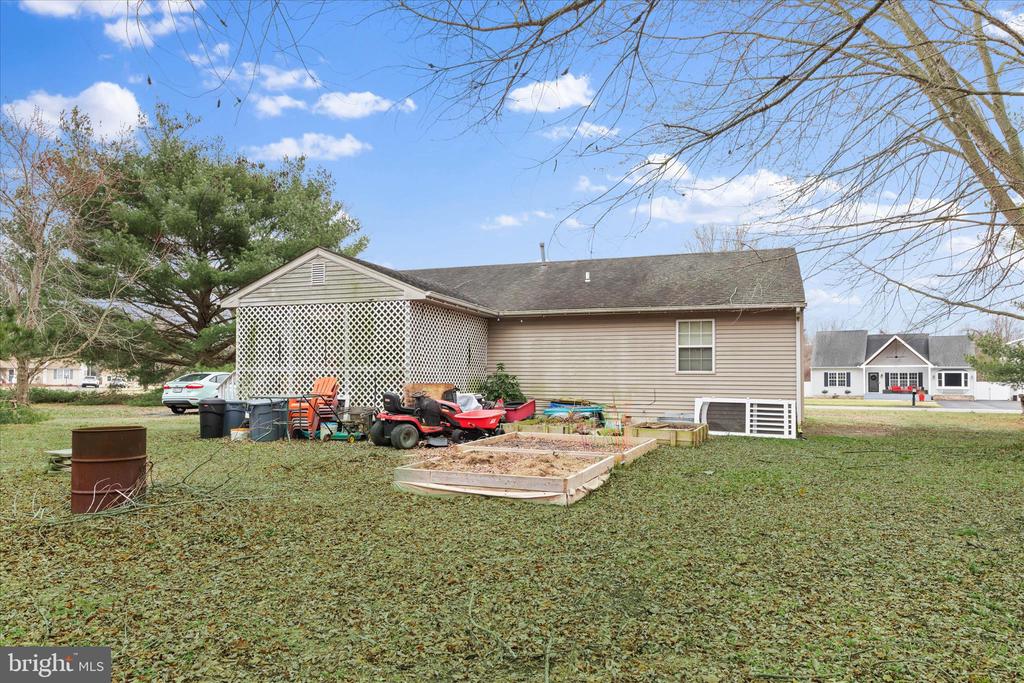 219 MILDALE DRIVE