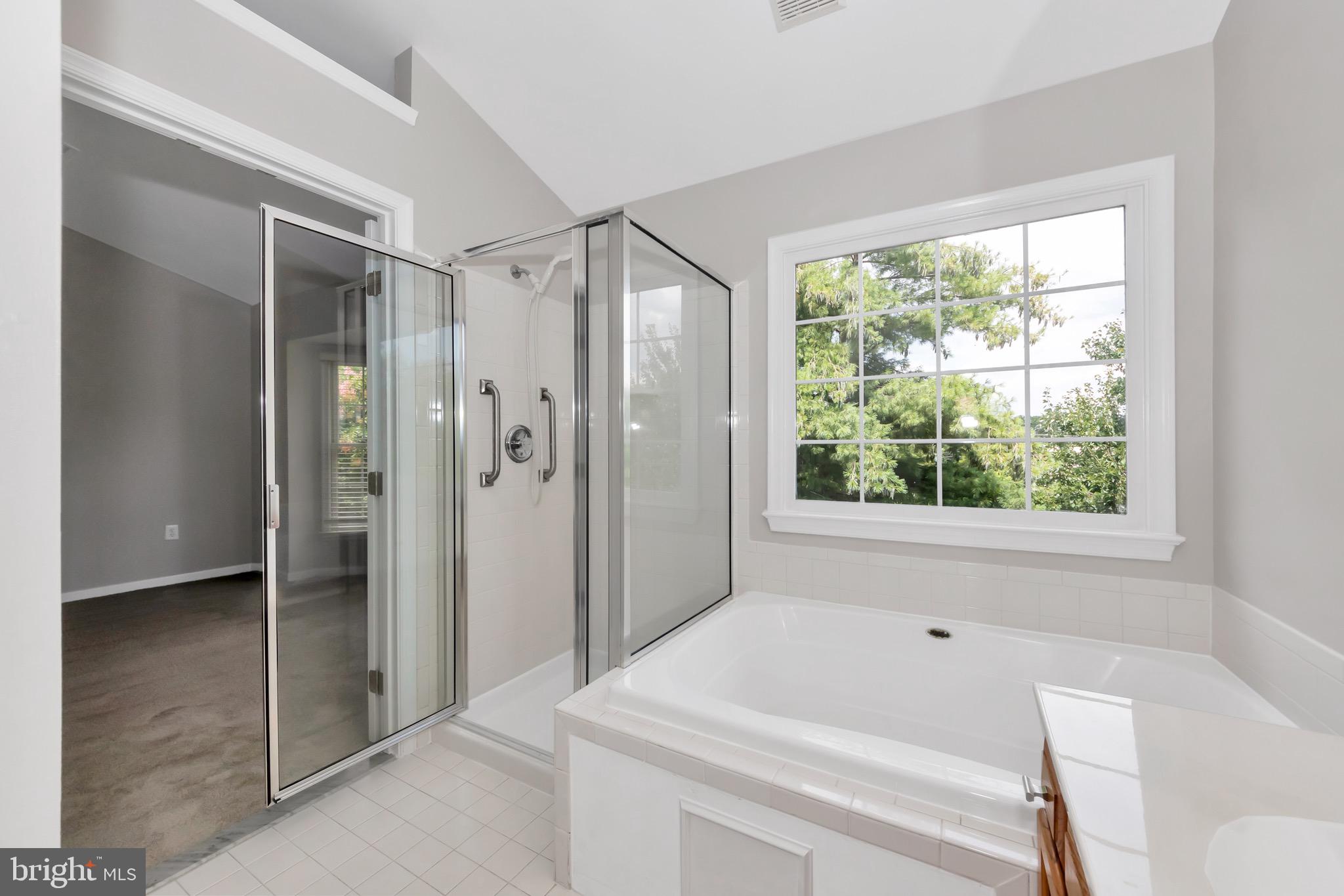 6323 FRANCONIA COMMONS DRIVE