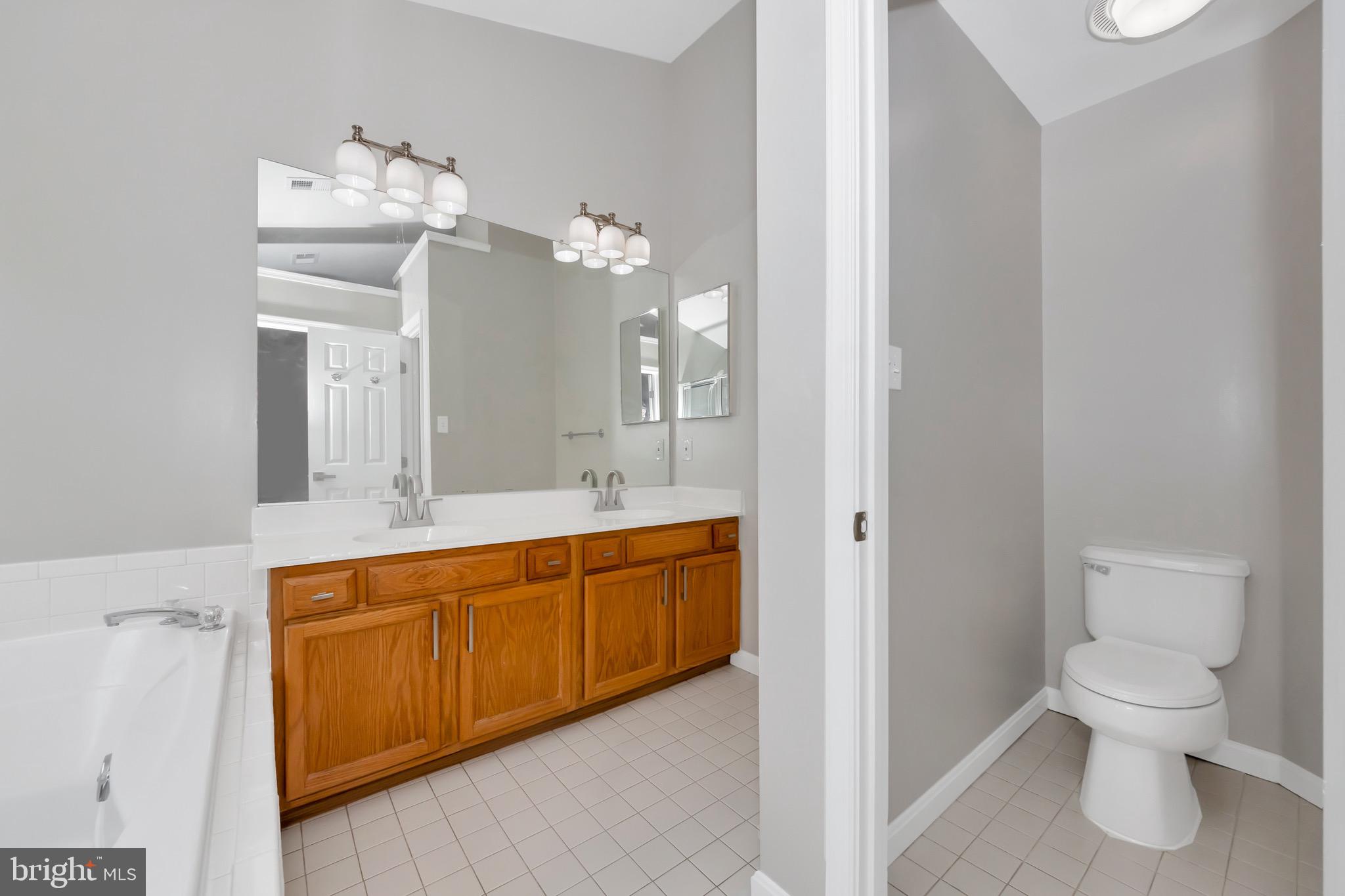 6323 FRANCONIA COMMONS DRIVE