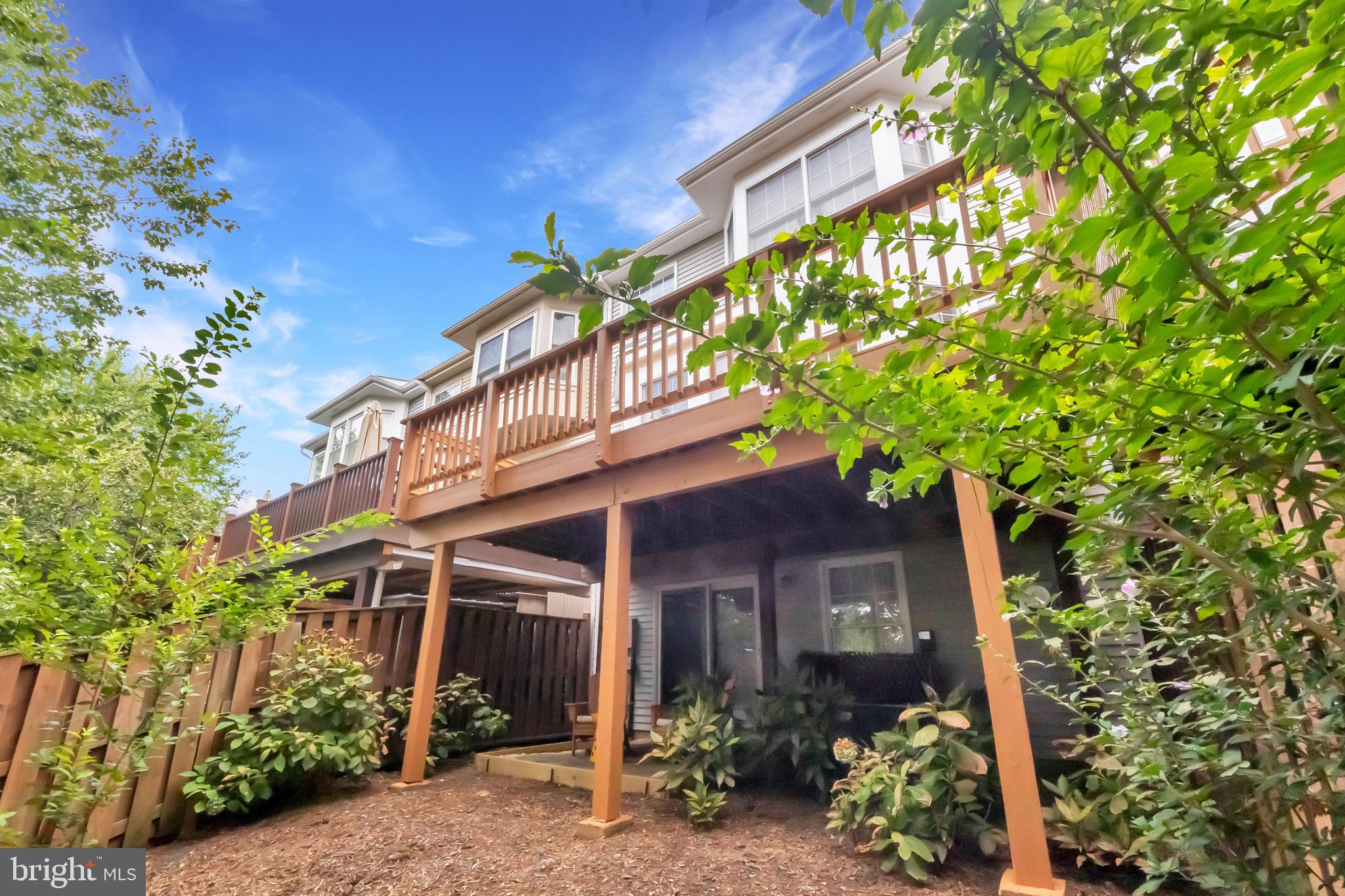 6323 FRANCONIA COMMONS DRIVE