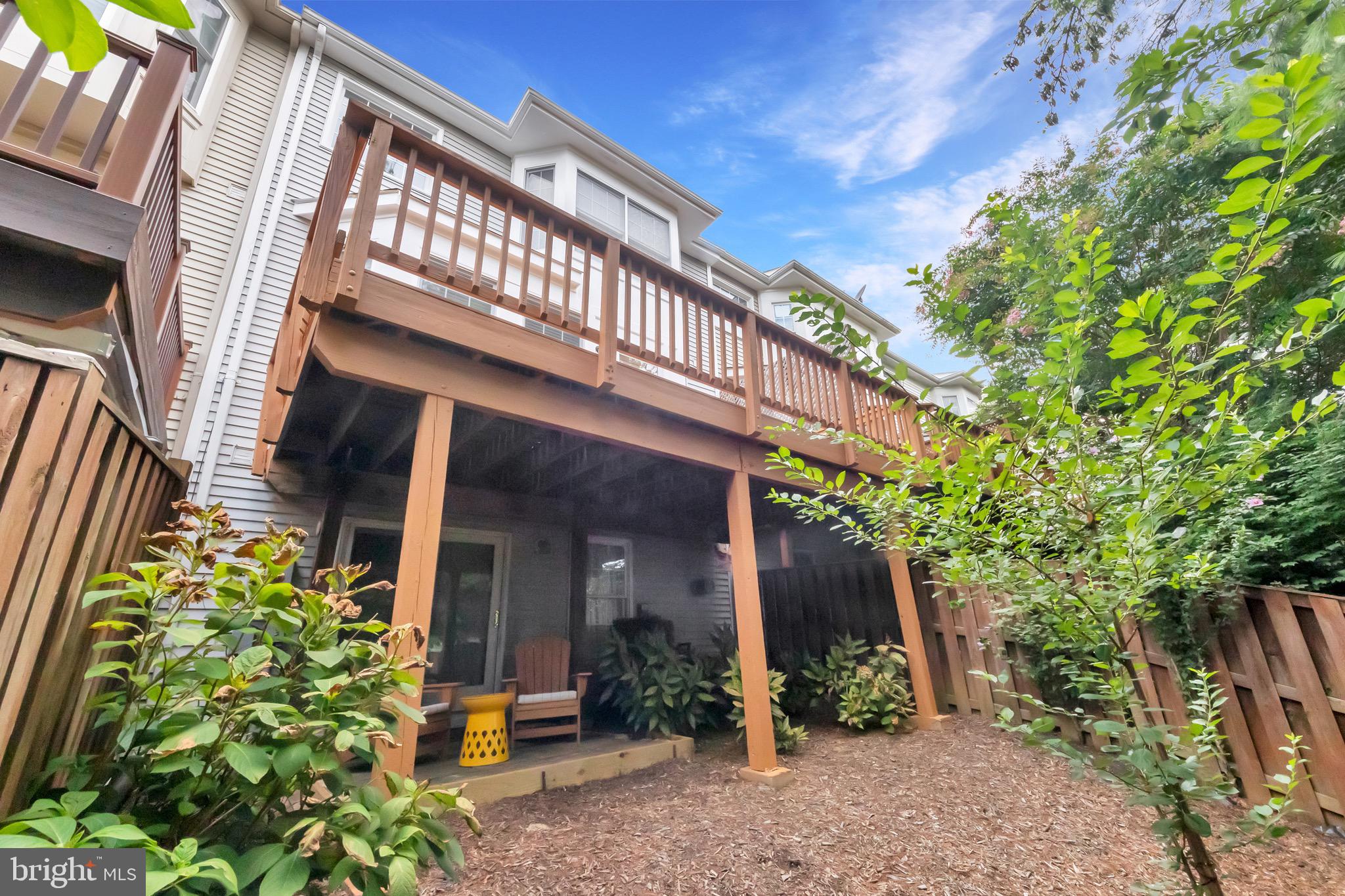 6323 FRANCONIA COMMONS DRIVE